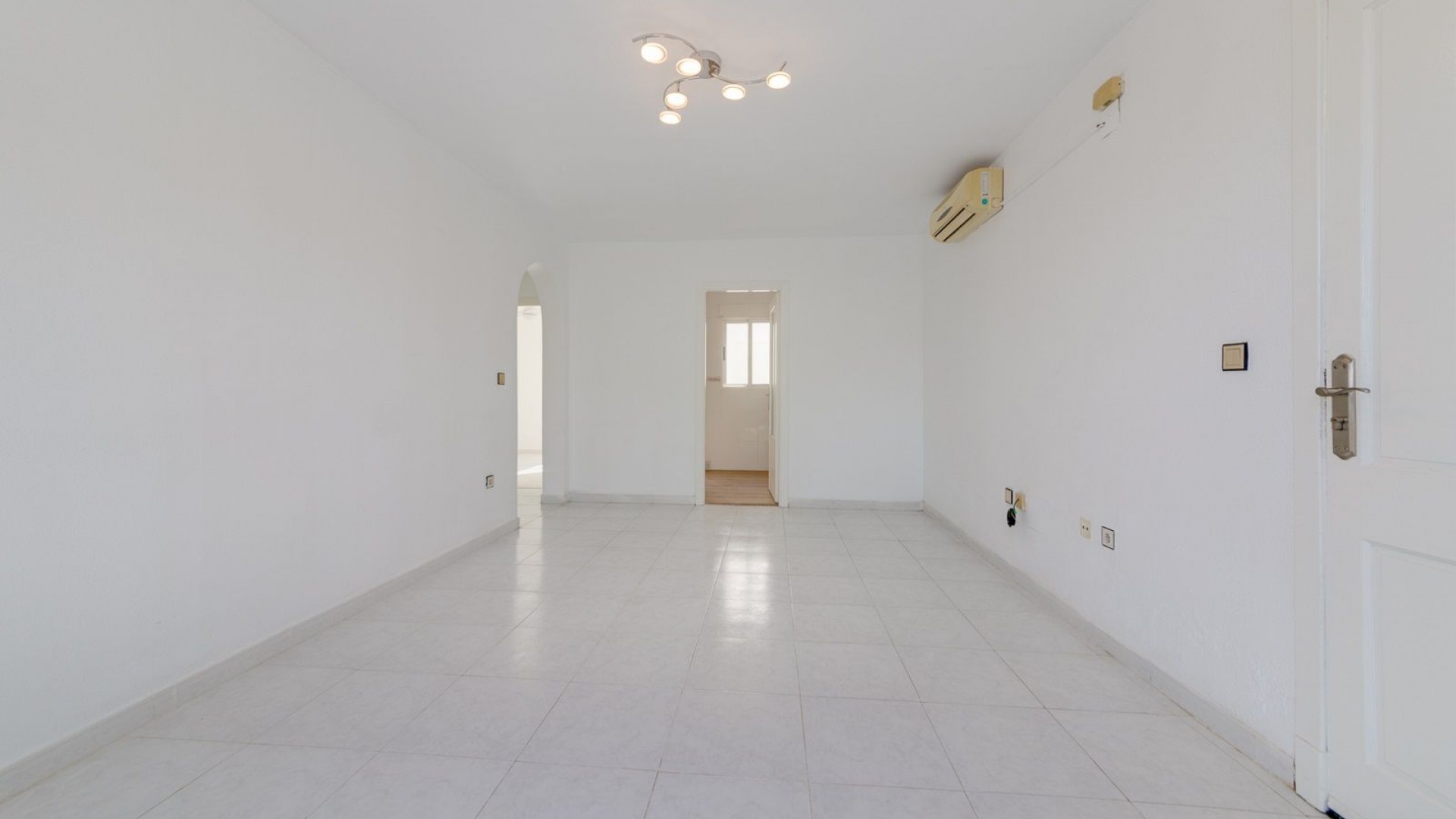 Revente - Appartement - Torrevieja - jardin del mar