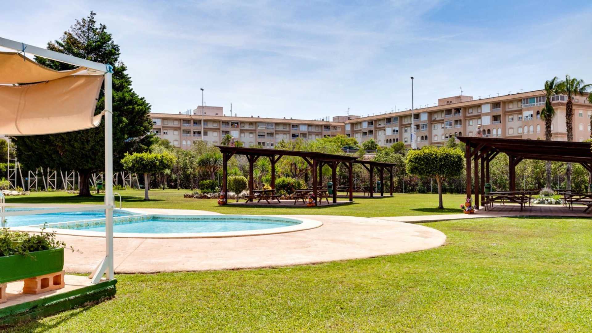 Revente - Appartement - Torrevieja - parque del naciones