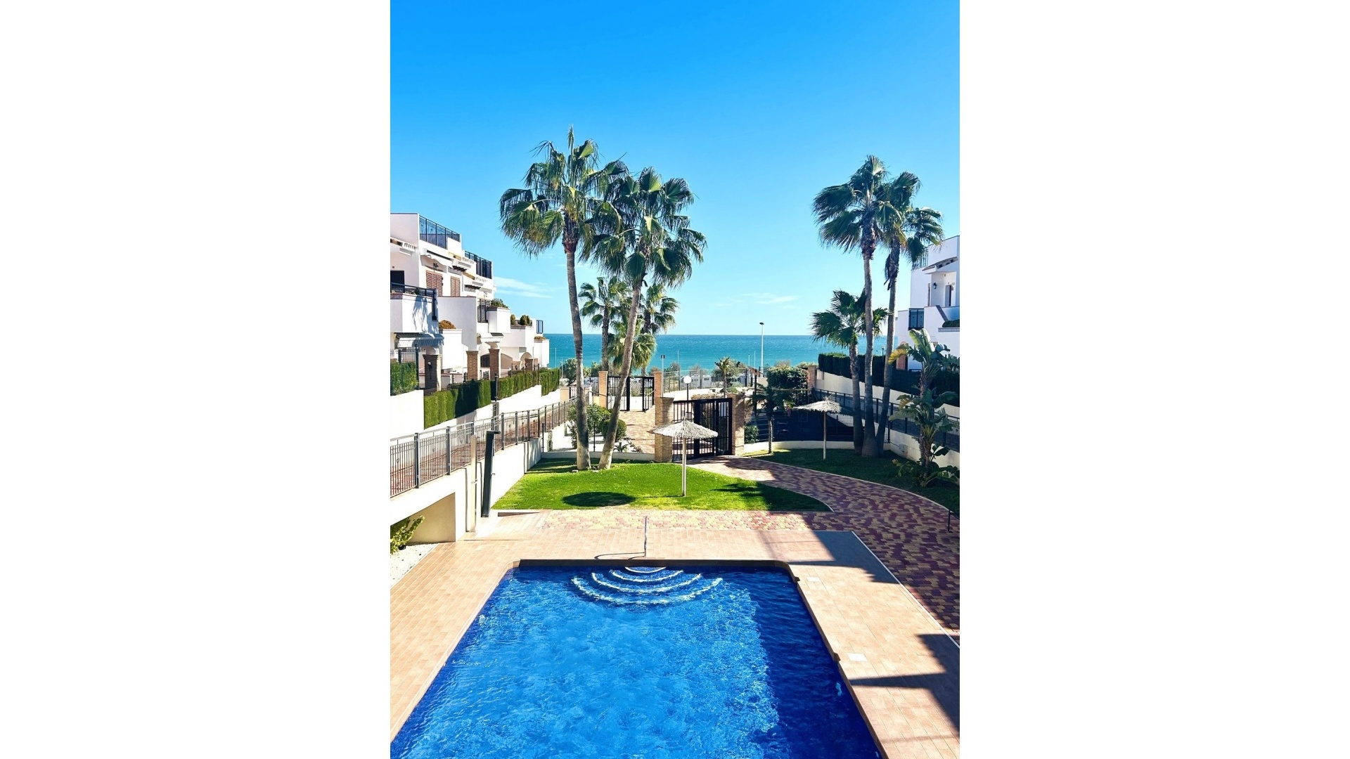 Revente - Appartement - Torrevieja - Playa De La Mata