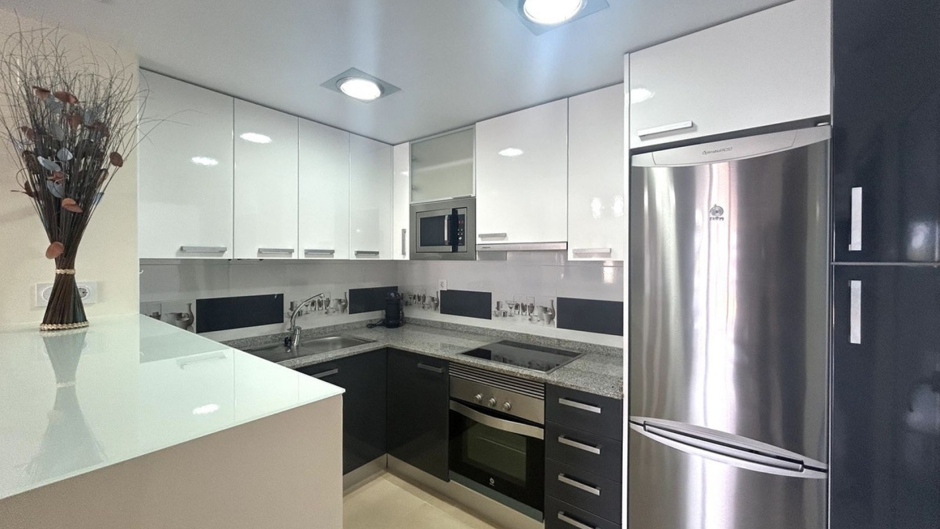 Revente - Appartement - Torrevieja - Playa De La Mata
