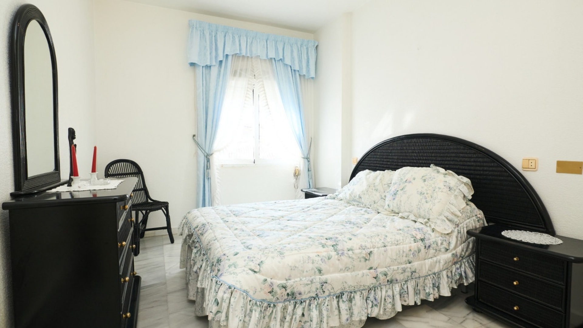 Revente - Appartement - Torrevieja - Playa De Los Locos