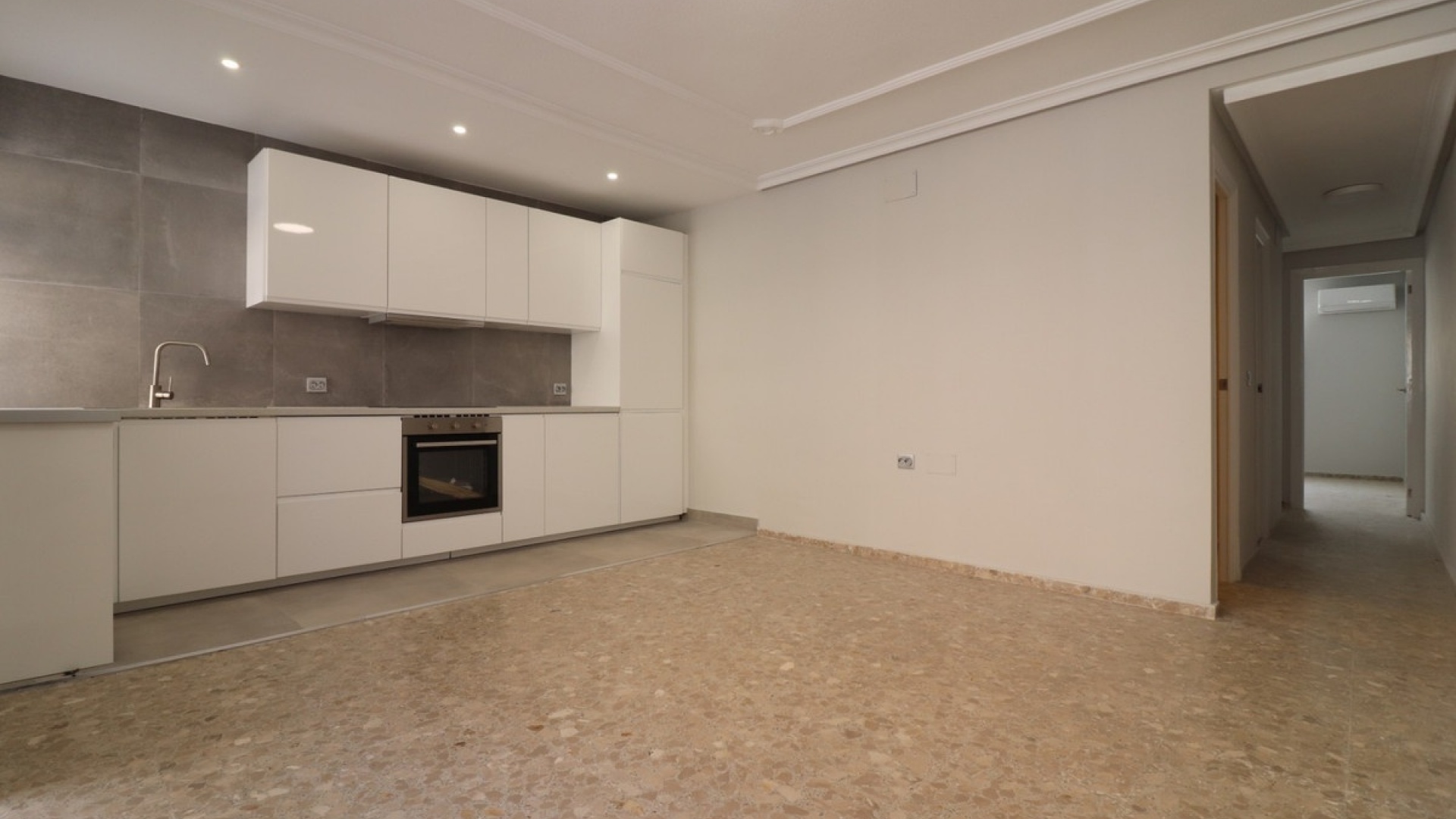 Revente - Appartement - Torrevieja - Torrevieja Centro