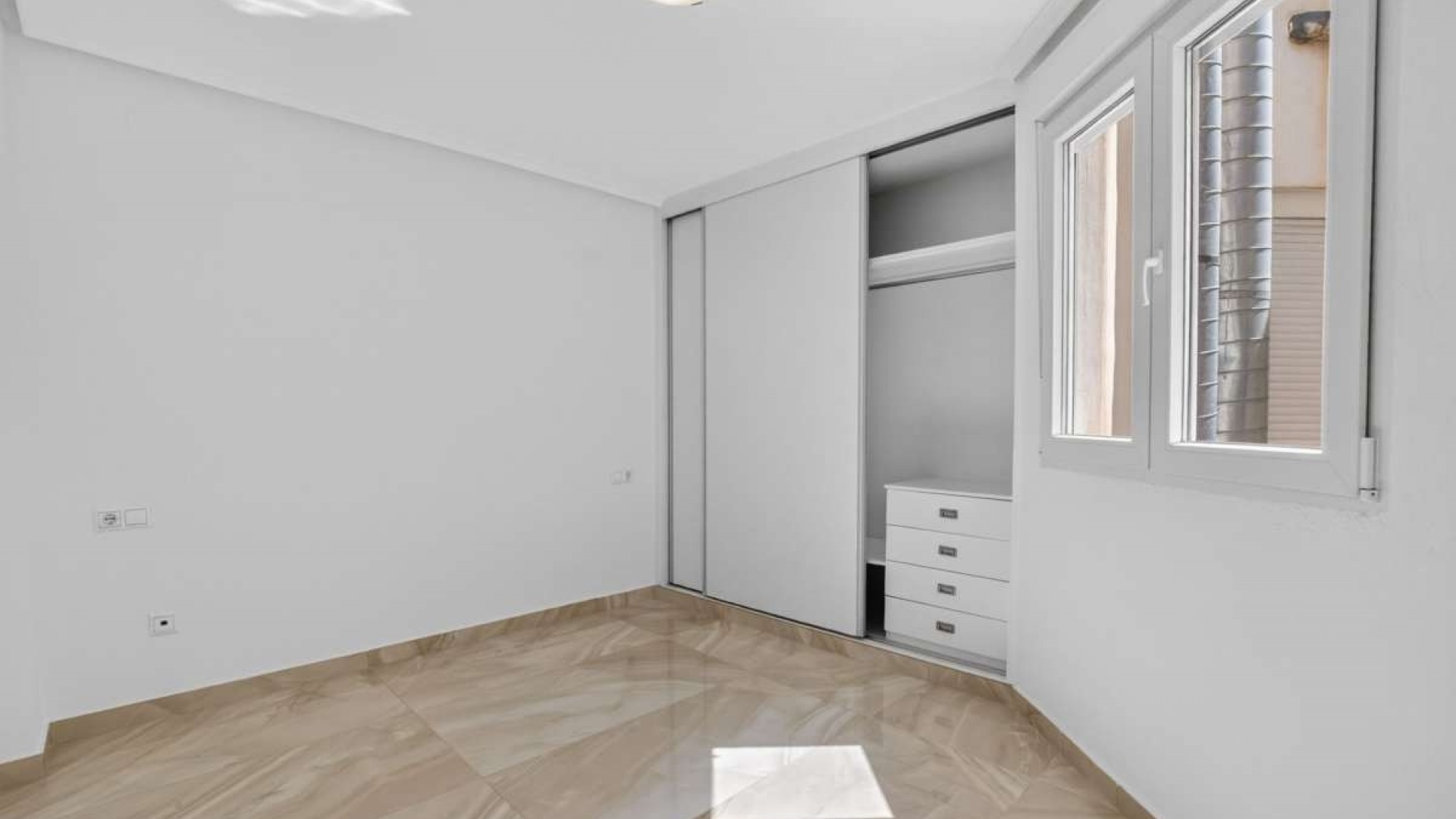 Revente - Appartement - Torrevieja - Torrevieja Centro