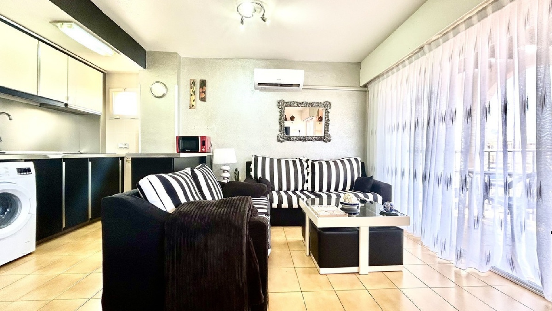 Revente - Appartement - Torrevieja - Torrevieja Centro