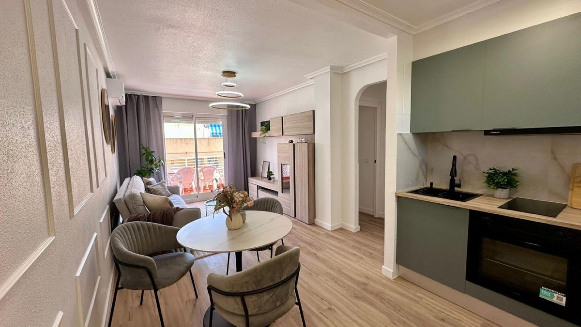 Revente - Appartement - Torrevieja - Torrevieja Centro
