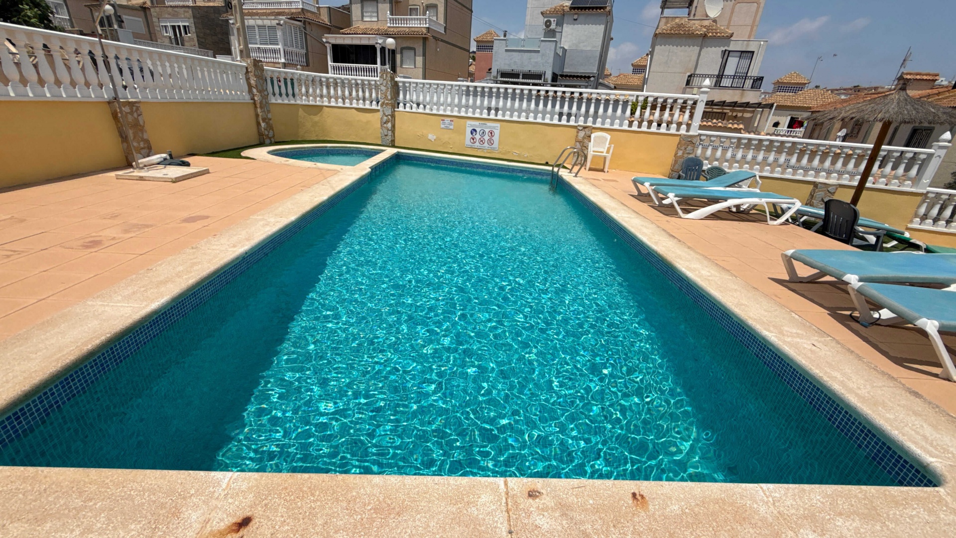 Revente - Appartement - Villamartin - El Galan