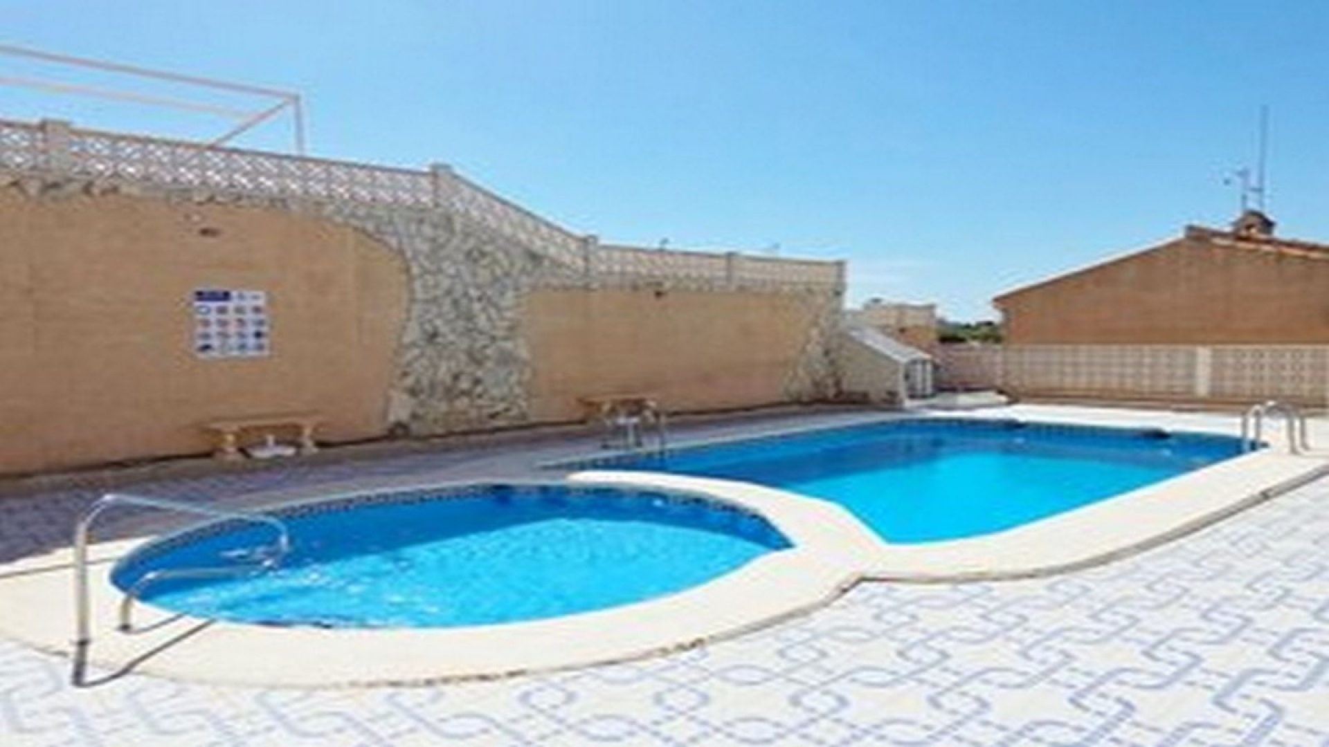 Revente - Appartement - Villamartin - El Galan
