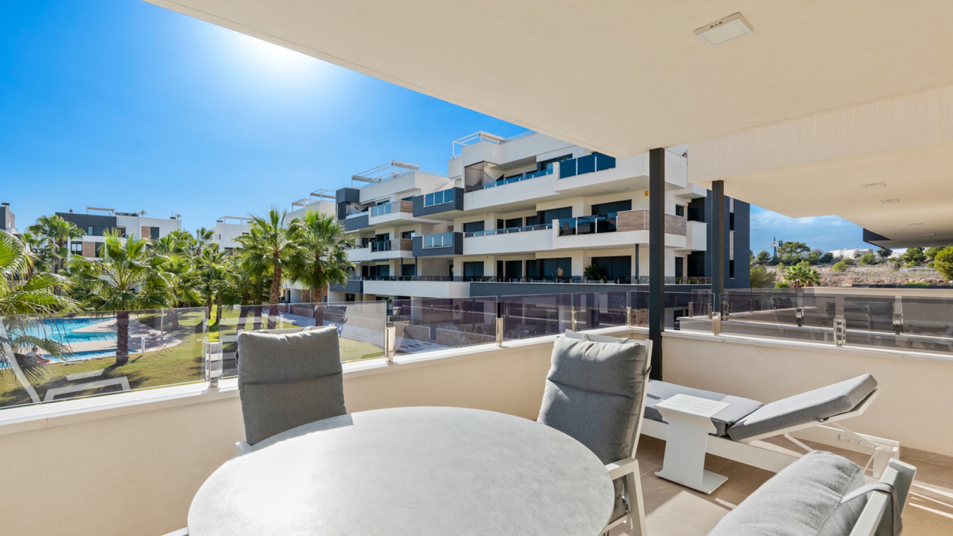 Revente - Appartement - Villamartin