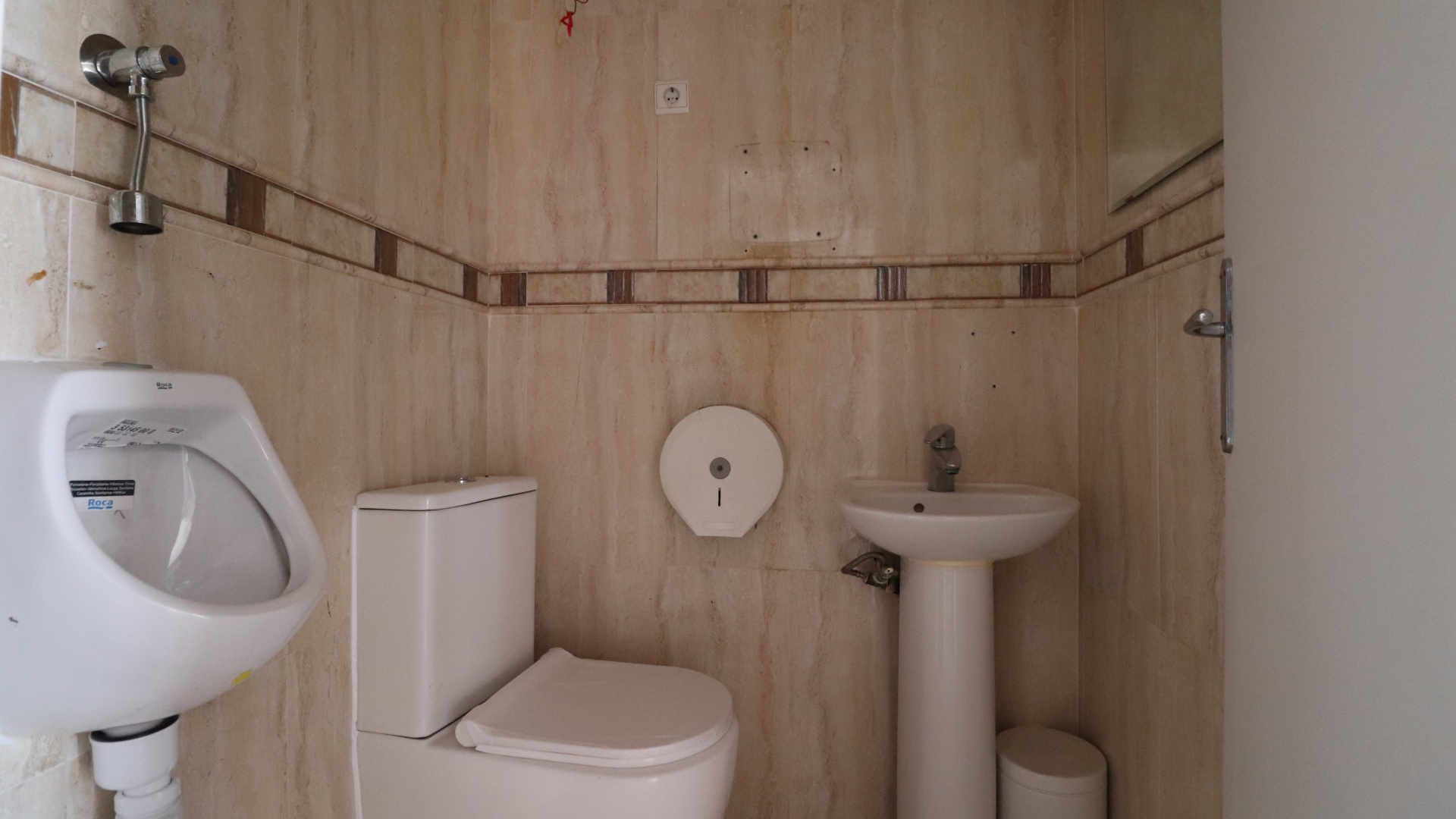 Revente - Commercial - Ciudad Quesada - La Marquesa