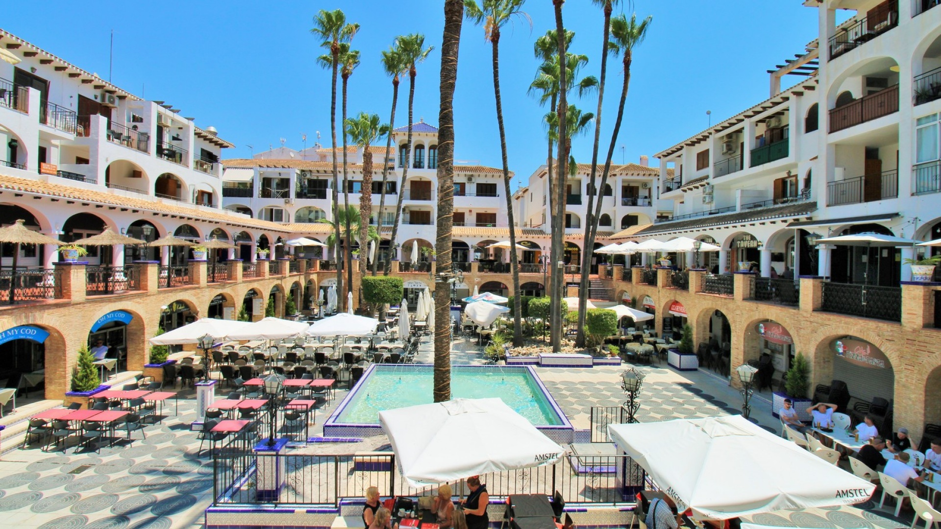 Revente - Commercial - Villamartin