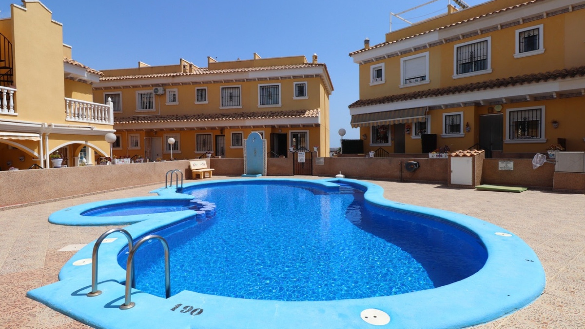 Revente - Maison de ville - Algorfa - Montemar