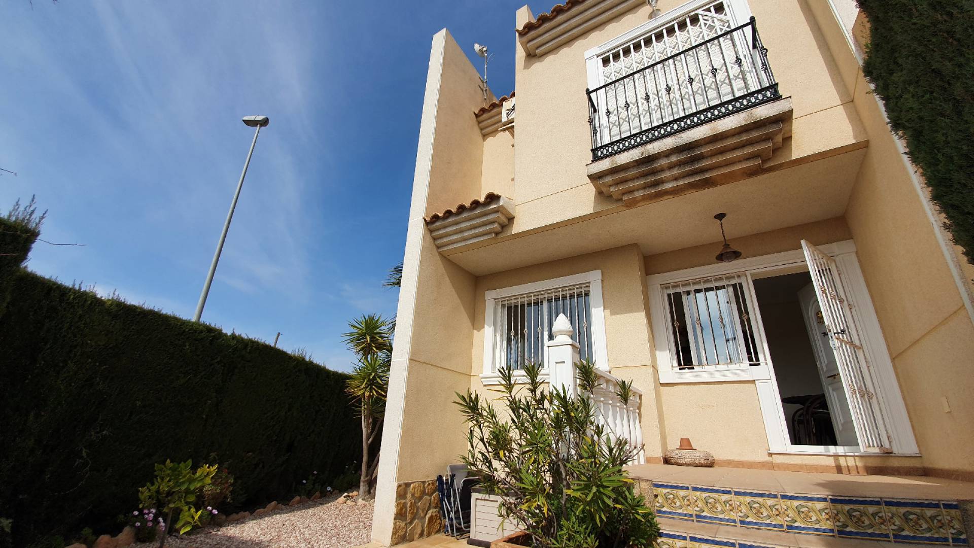 Revente - Maison de ville - Guardamar del Segura - balcon al mar