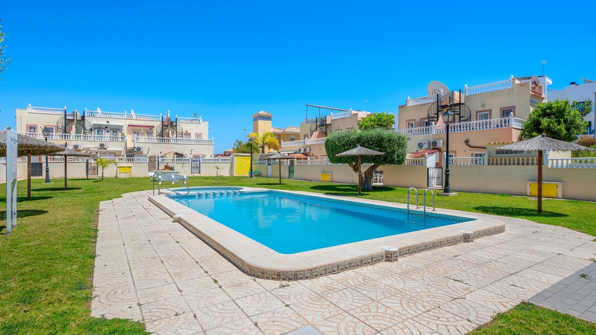 Revente - Maison de ville - La Zenia - colinas de la zenia
