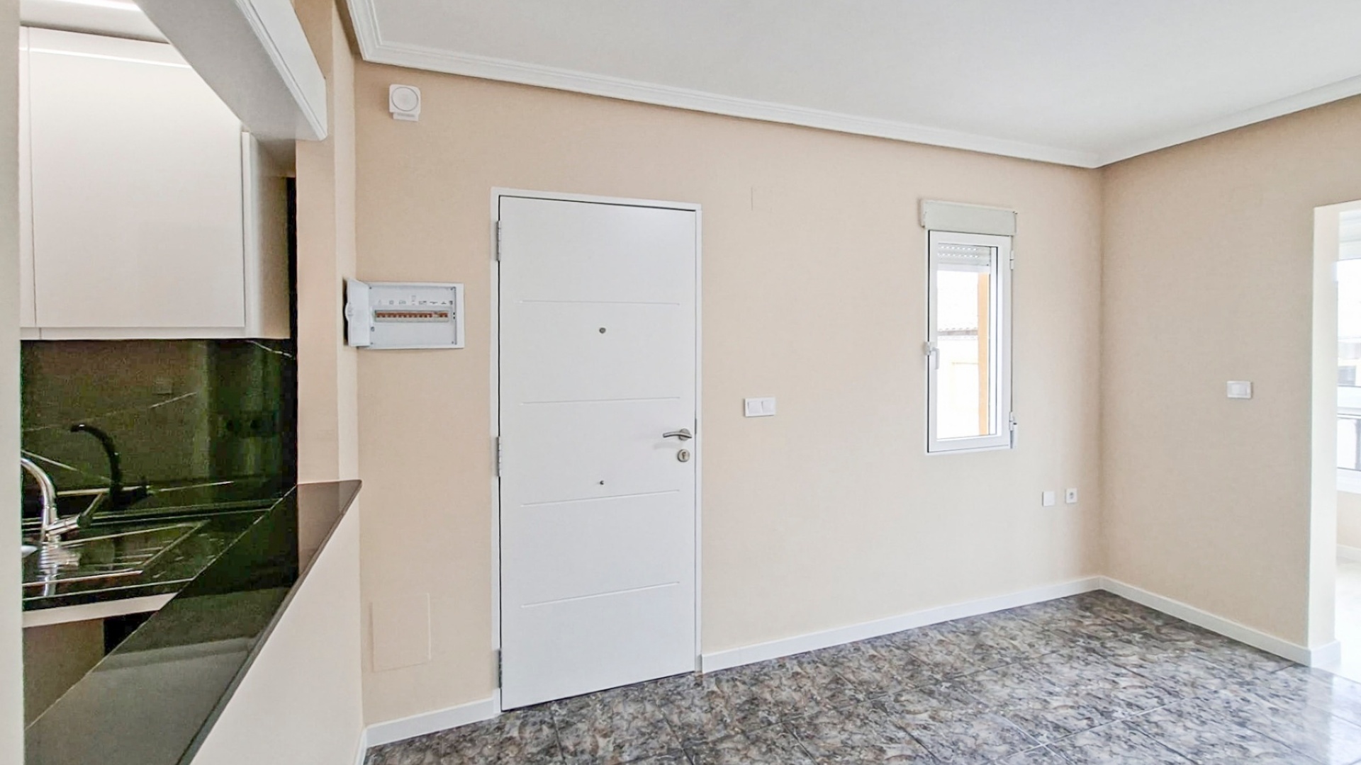 Revente - Maison de ville - La Zenia