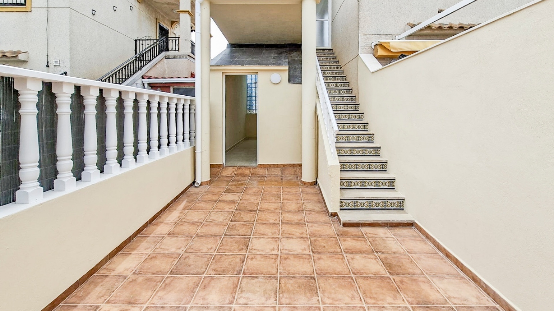 Revente - Maison de ville - La Zenia
