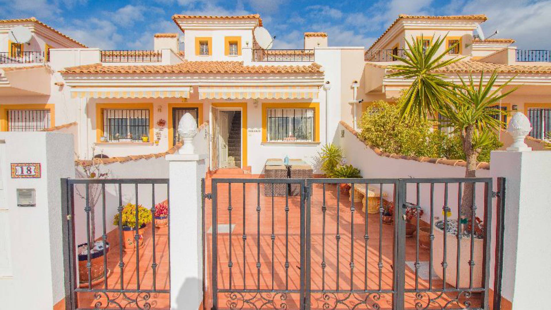 Revente - Maison de ville - Los Montesinos - laguna green