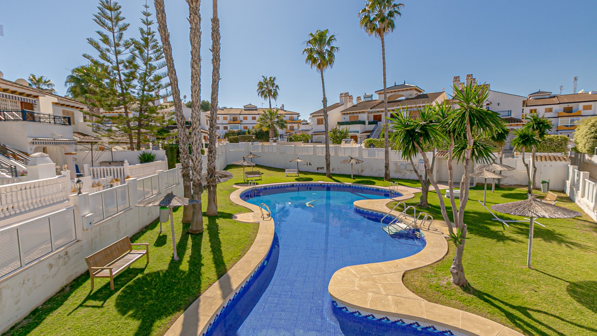 Revente - Maison de ville - Mil Palmeras - riomar