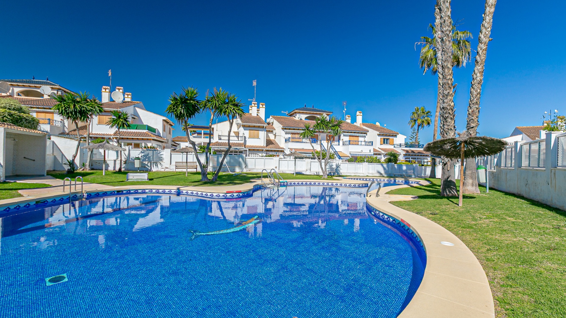 Revente - Maison de ville - Mil Palmeras - riomar