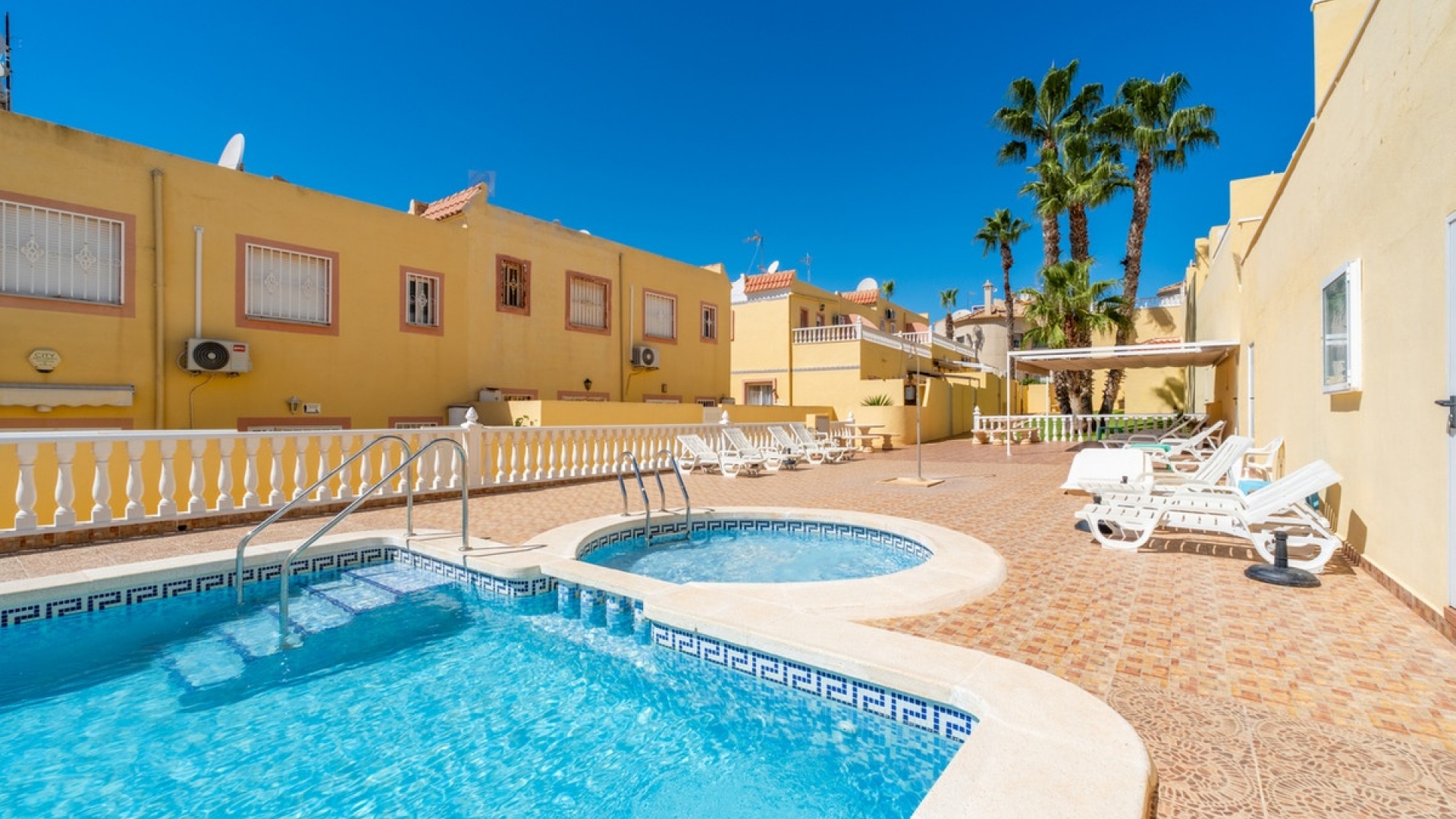 Revente - Maison de ville - Orihuela - Villamartin