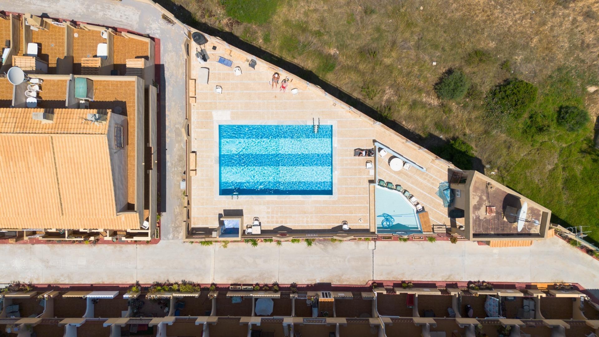 Revente - Maison de ville - Playa Flamenca - amapolas