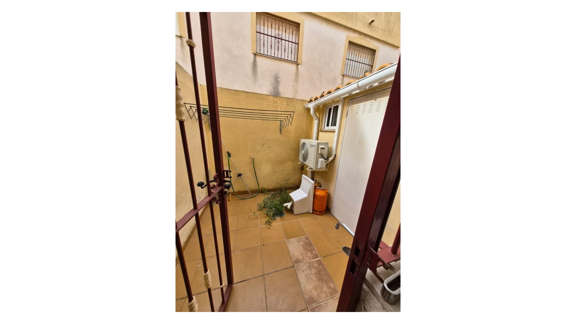 Revente - Maison de ville - Playa Flamenca - amapolas