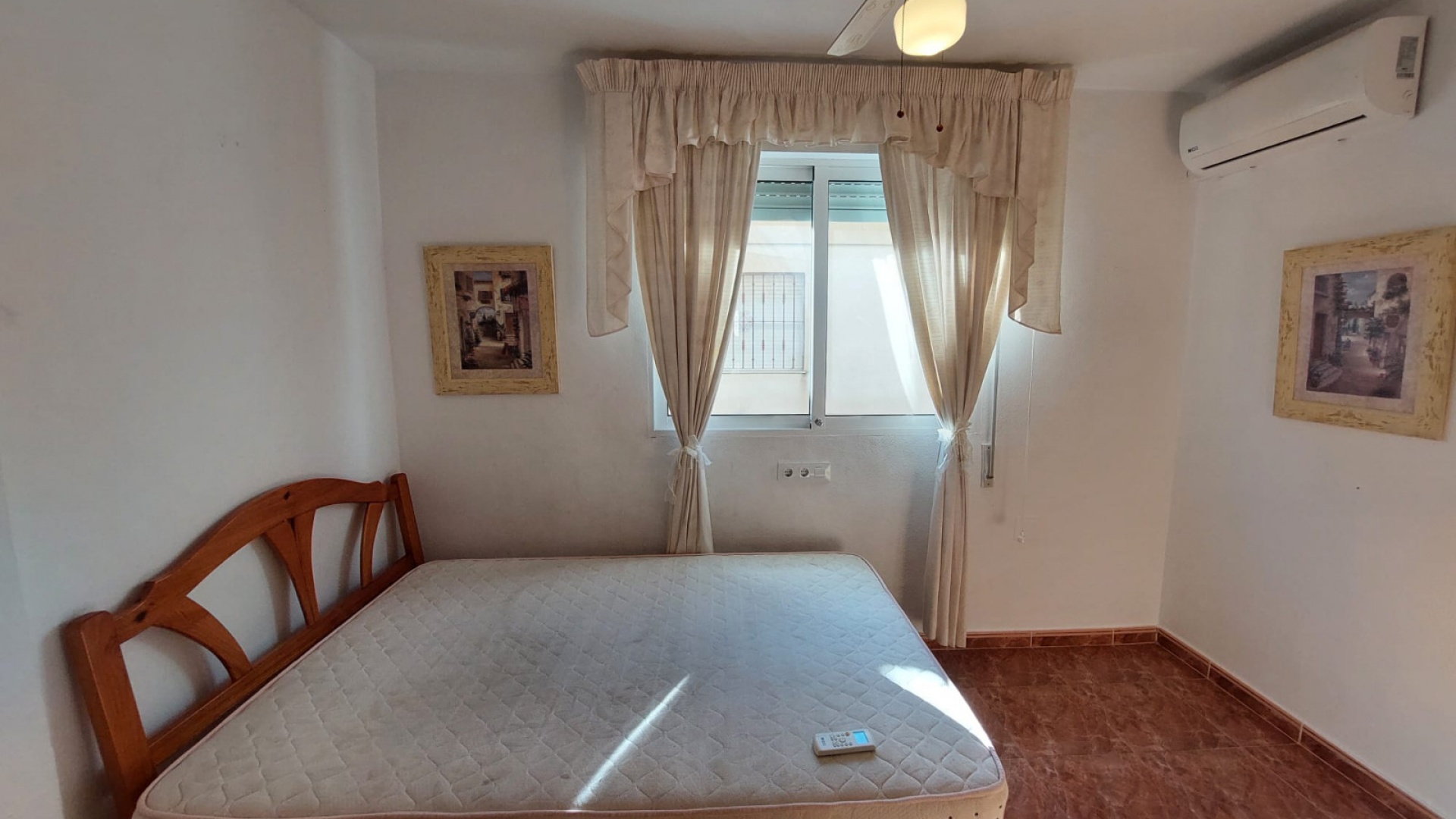 Revente - Maison de ville - Playa Flamenca - amapolas