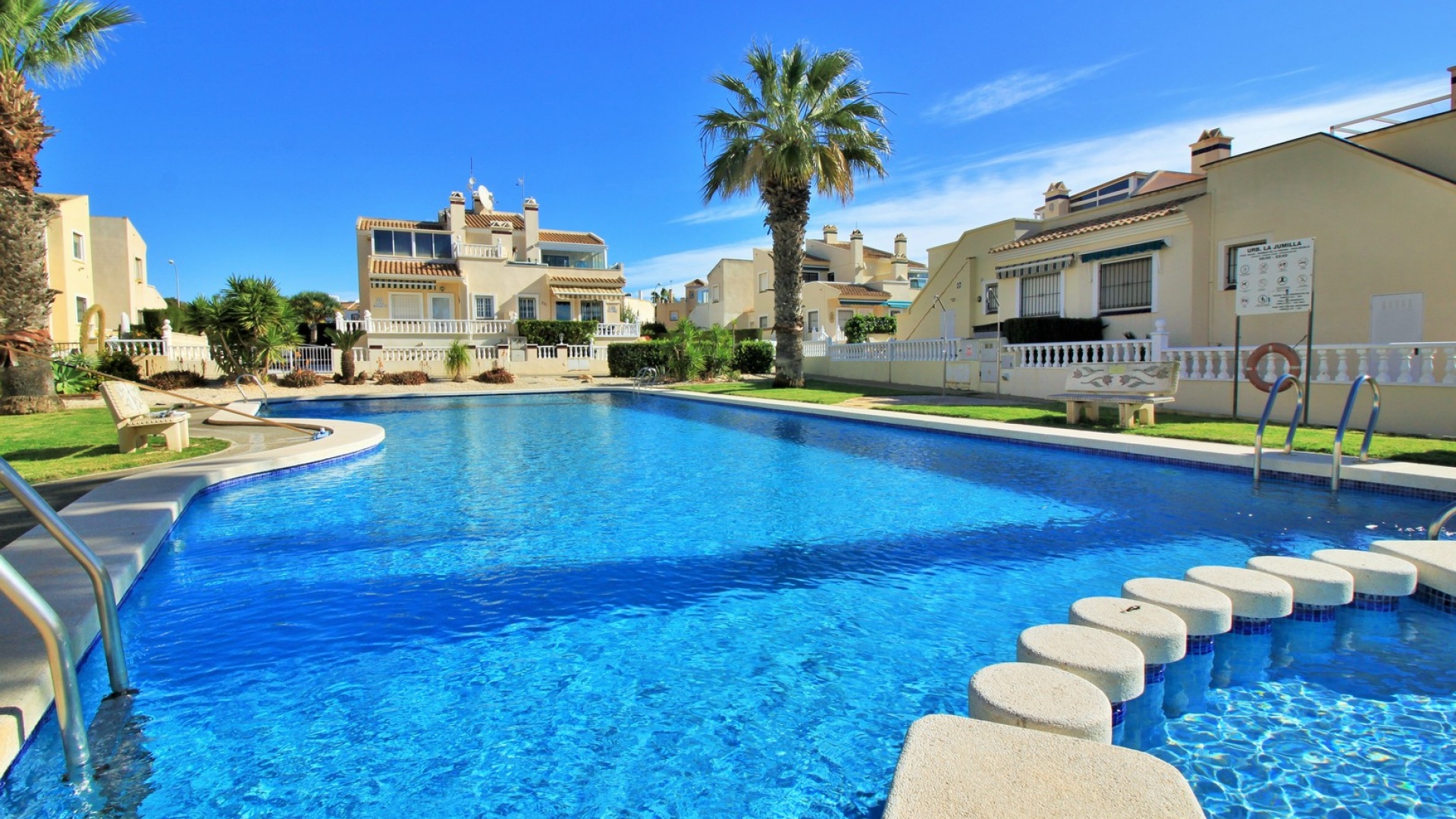 Revente - Maison de ville - Playa Flamenca - jumilla