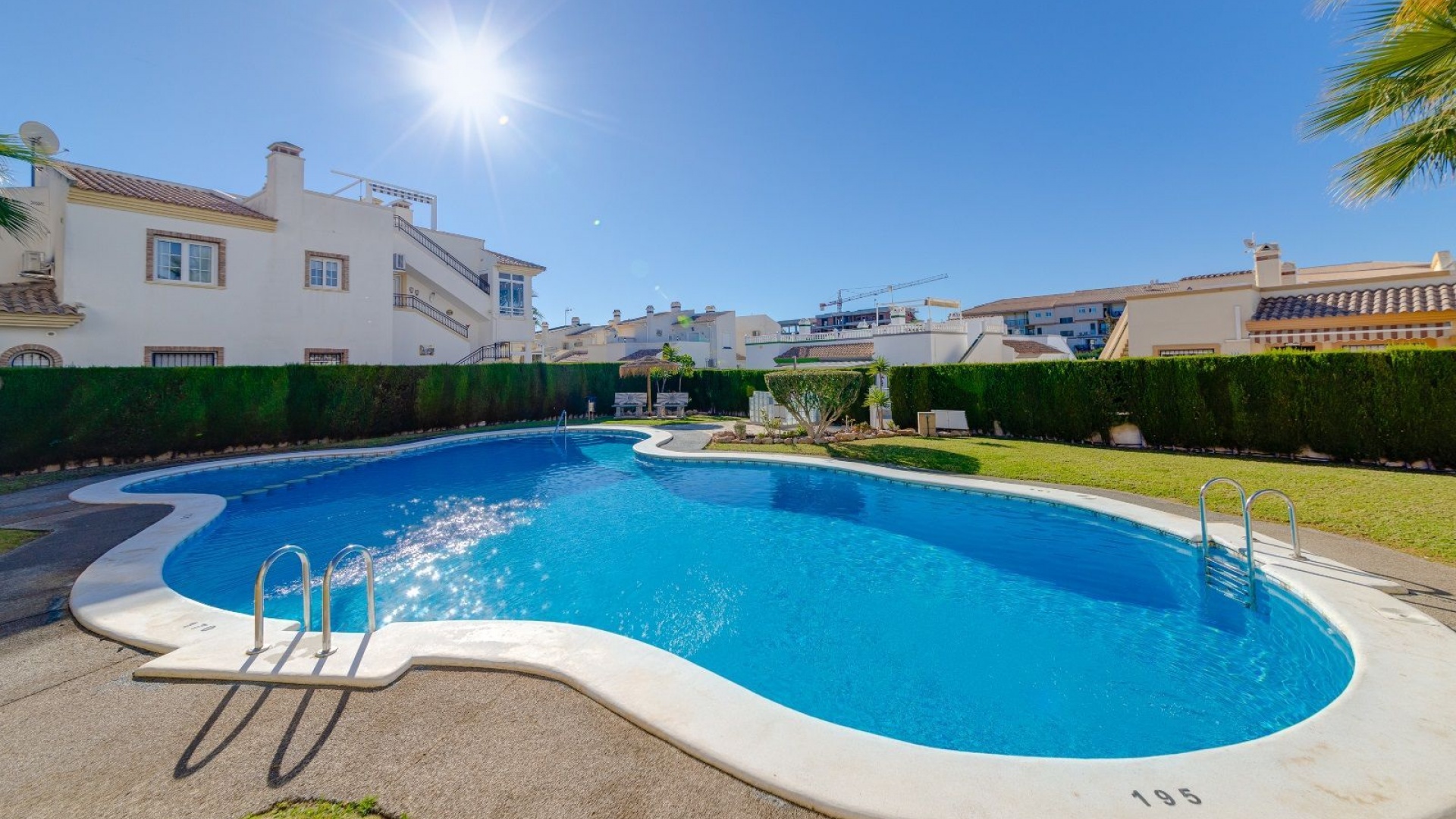 Revente - Maison de ville - Playa Flamenca - jumilla