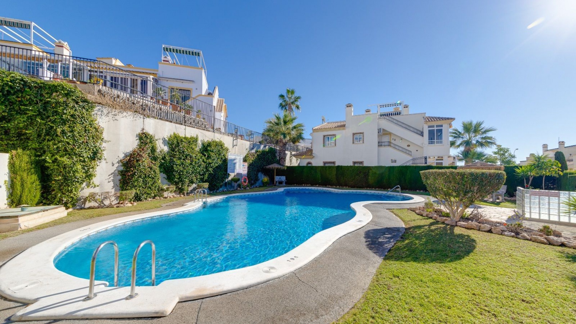 Revente - Maison de ville - Playa Flamenca - jumilla