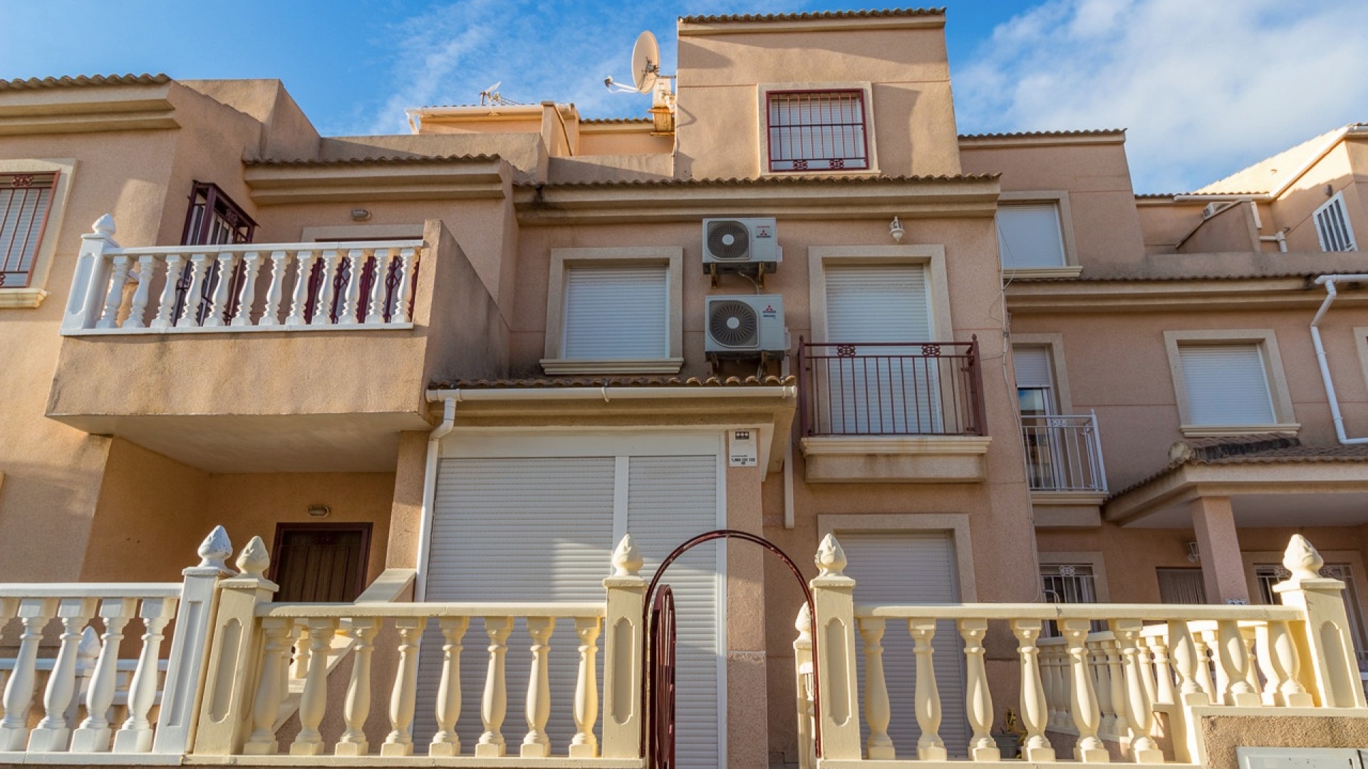 Revente - Maison de ville - Playa Flamenca - pueblo caballero