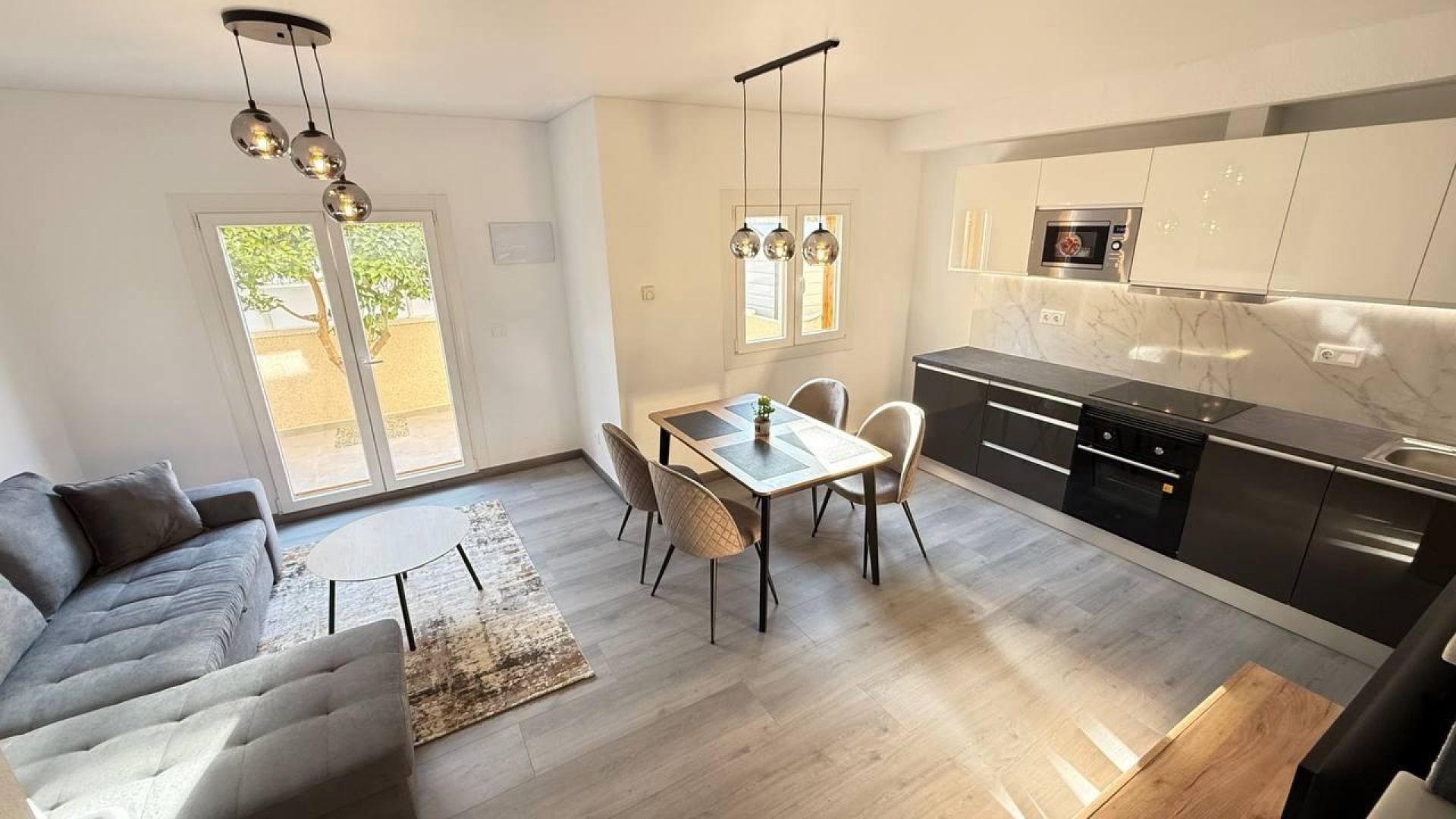 Revente - Maison de ville - Playa Flamenca