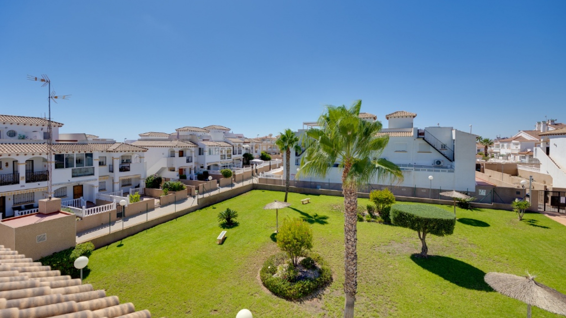 Revente - Maison de ville - Punta Prima