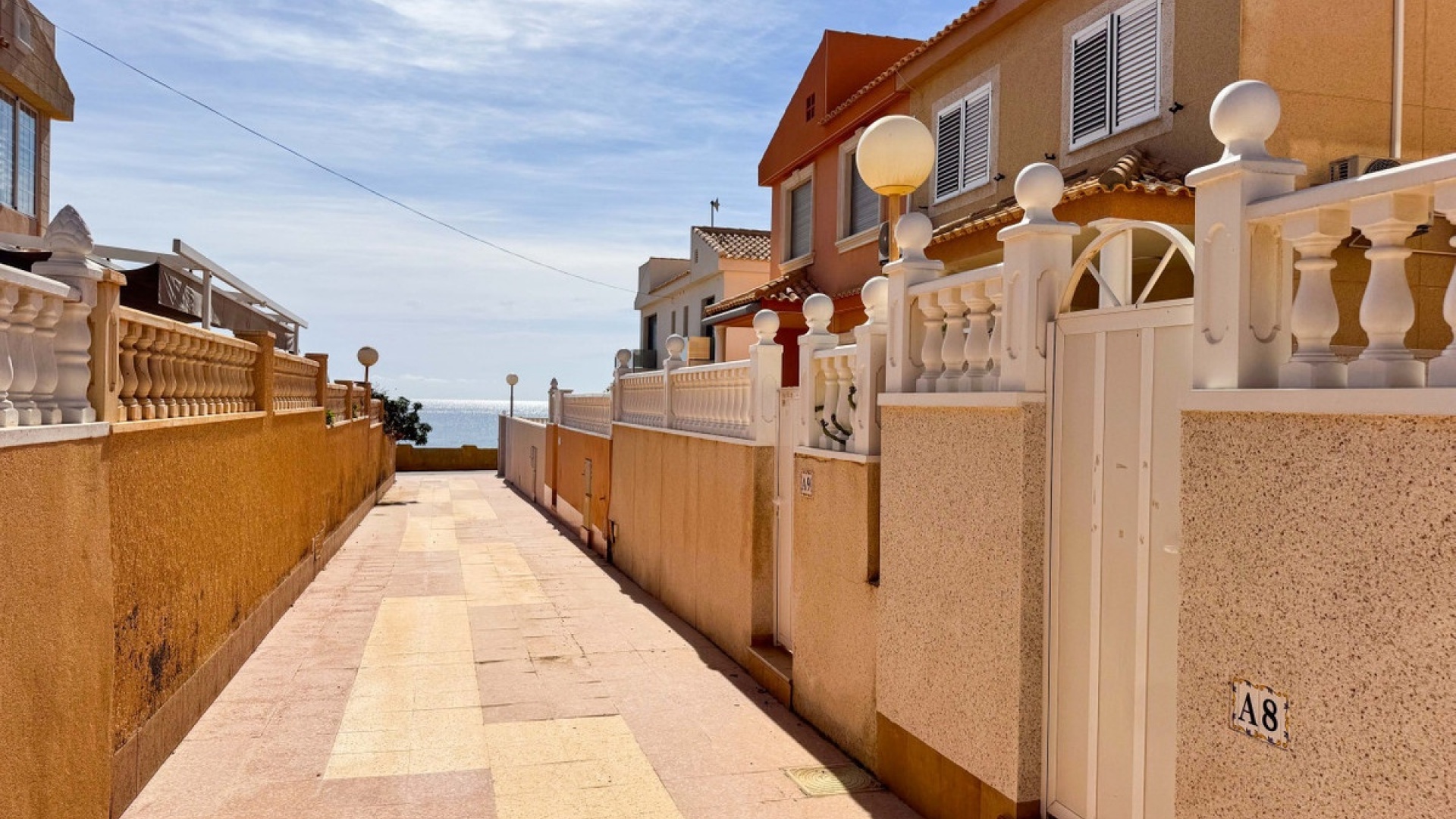 Revente - Maison de ville - Torrevieja - Playa De La Mata