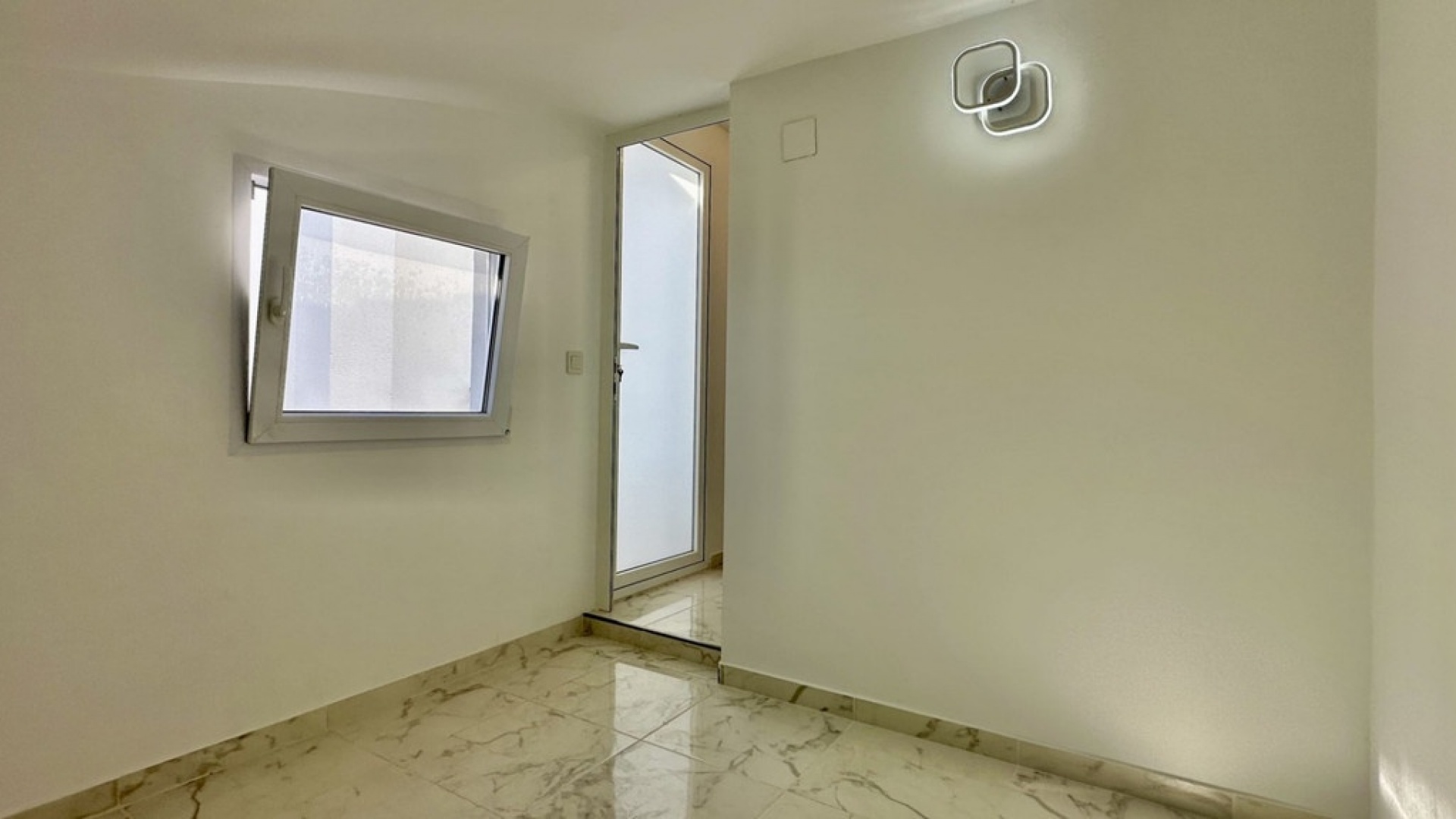 Revente - Maison de ville - Torrevieja - Torrevieja Centro