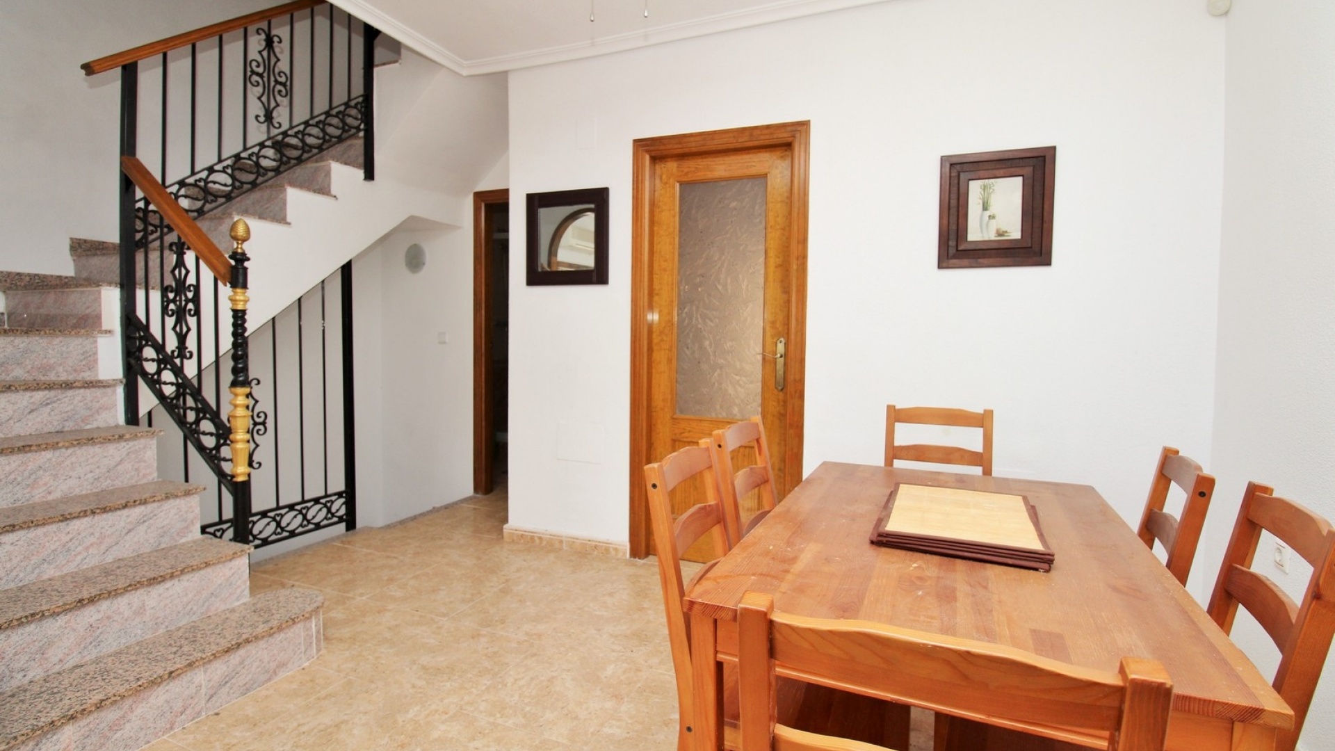 Revente - Maison de ville - Villamartin - entre golf
