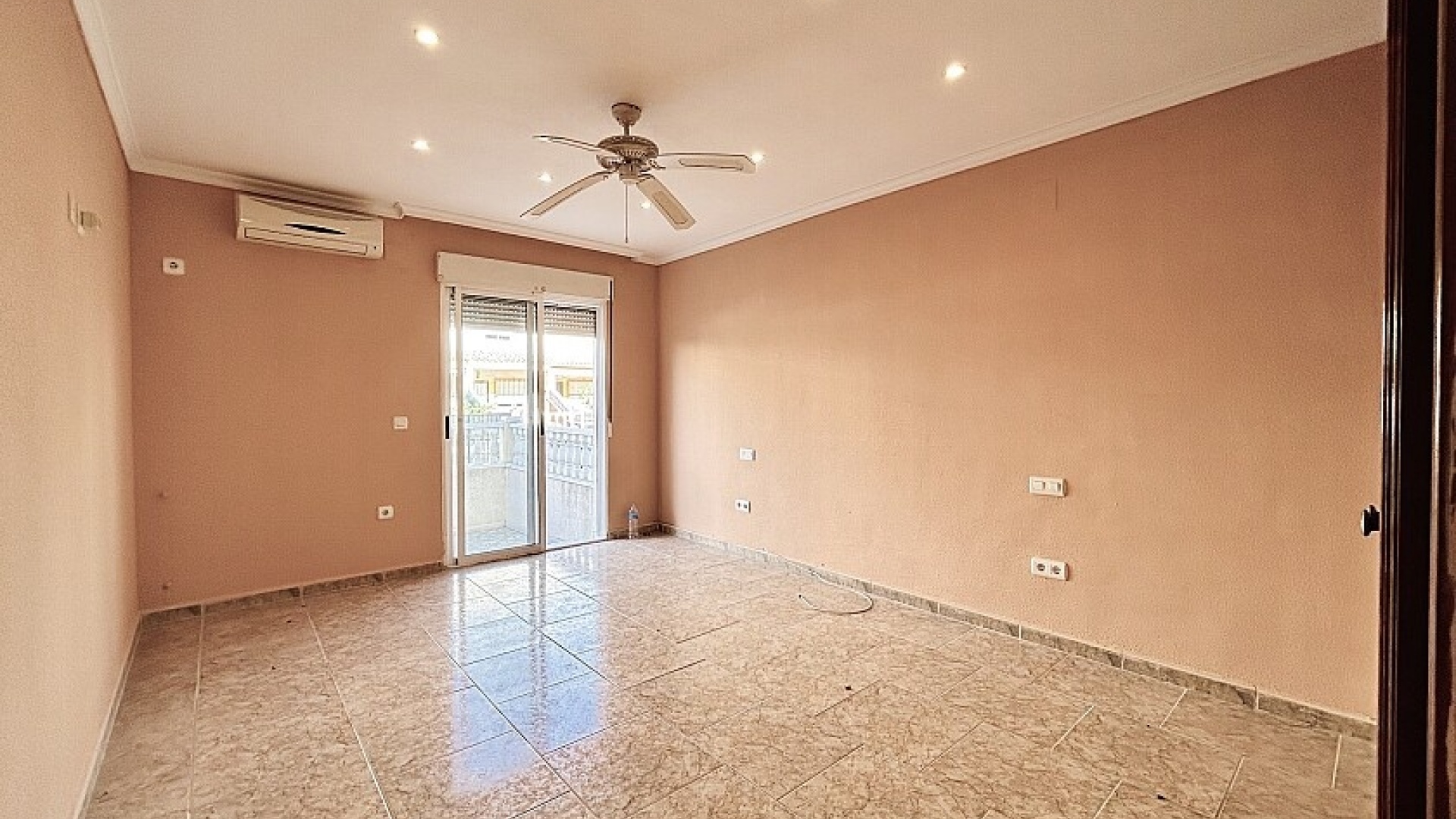 Revente - Maison de ville - Villamartin - La Fuente