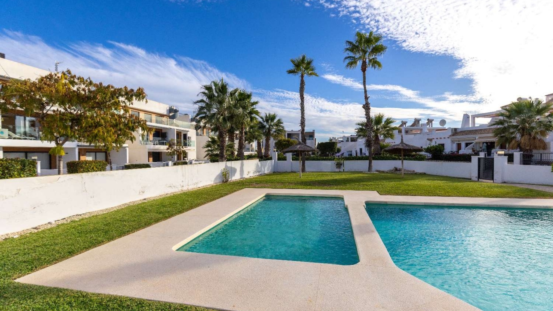 Revente - Maison de ville - Villamartin - La Fuente