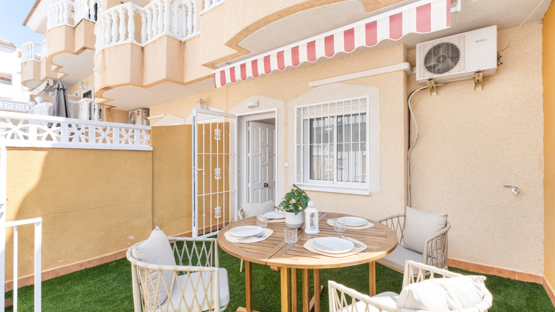 Revente - Maison de ville - Villamartin - Las Filipinas