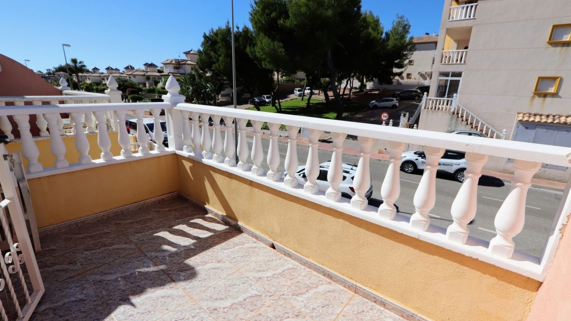 Revente - Maison de ville - Villamartin