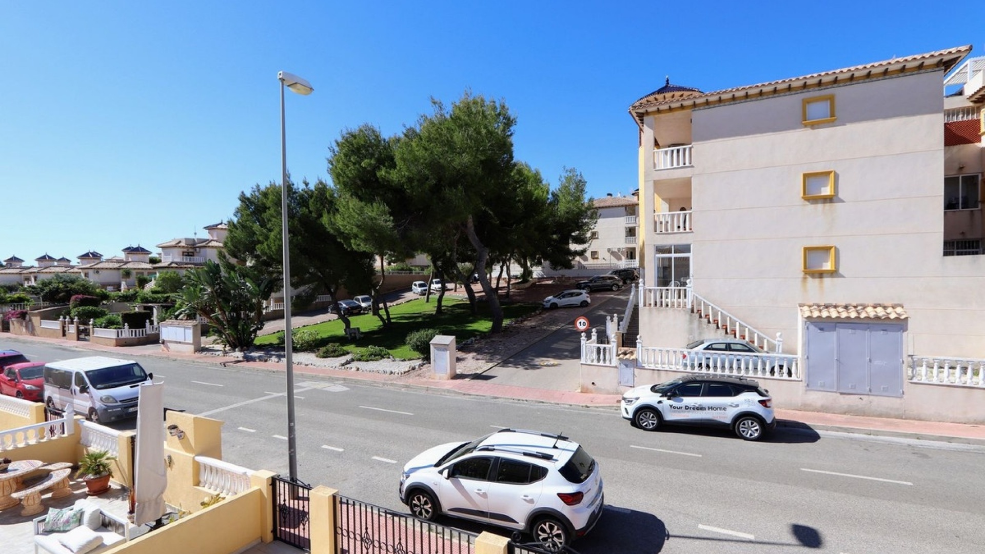 Revente - Maison de ville - Villamartin