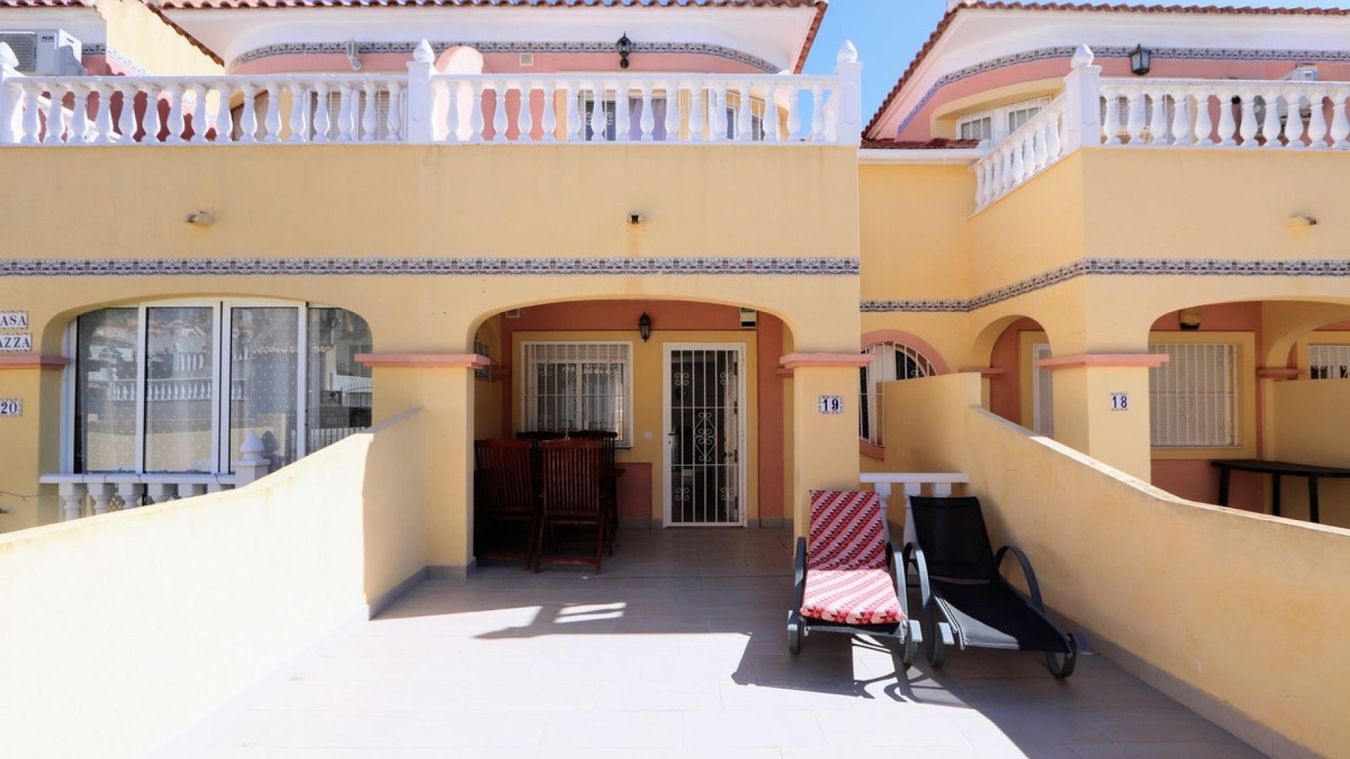 Revente - Maison de ville - Villamartin