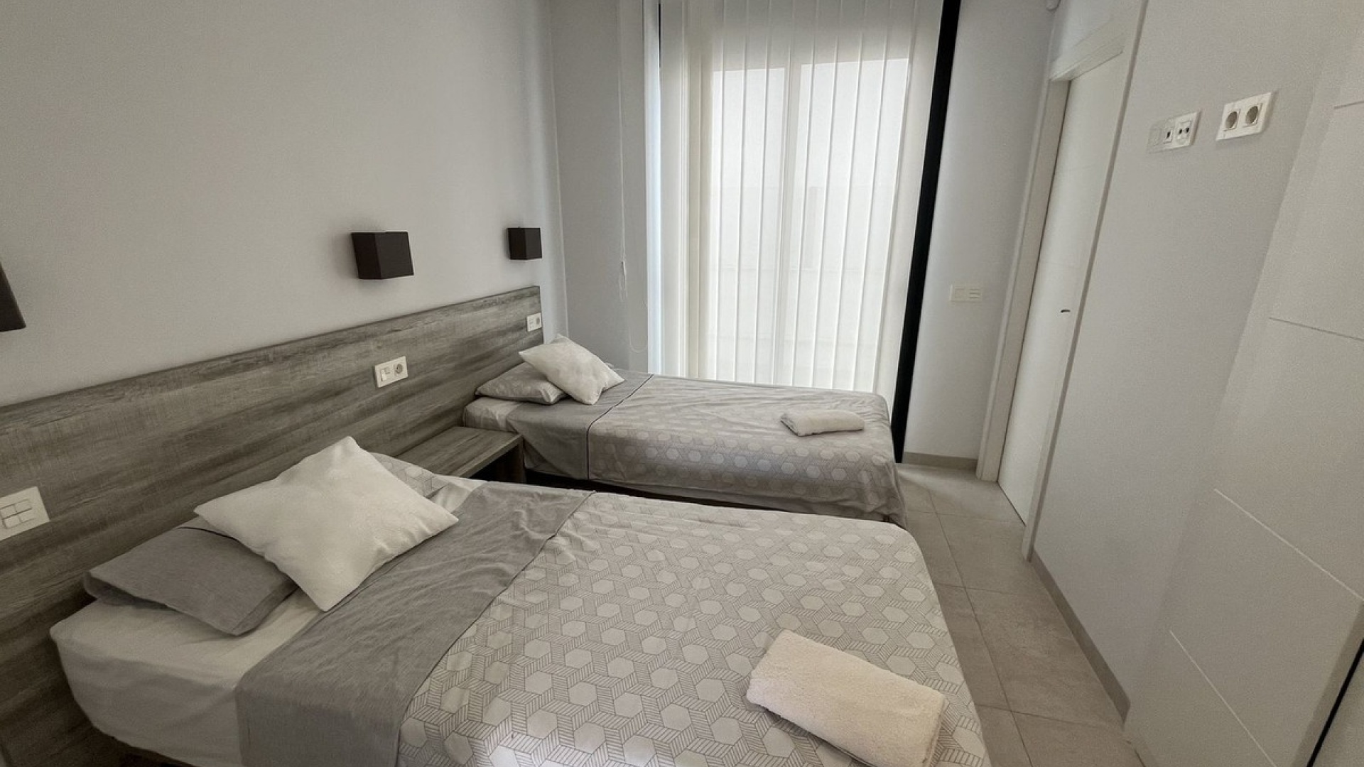 Revente - Maison de ville - Villamartin