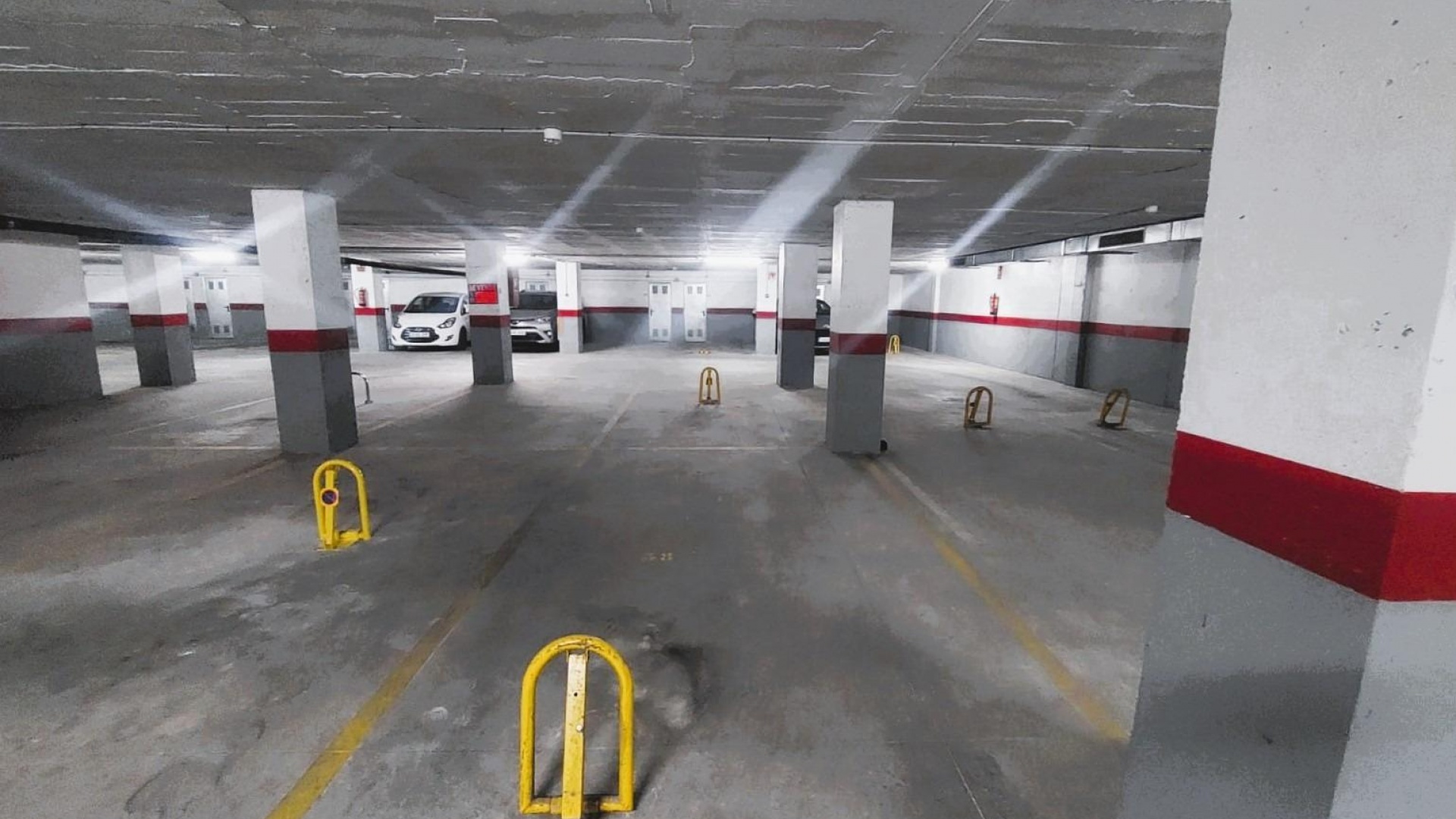 Revente - Parking - Torrevieja - Playa de los Locos