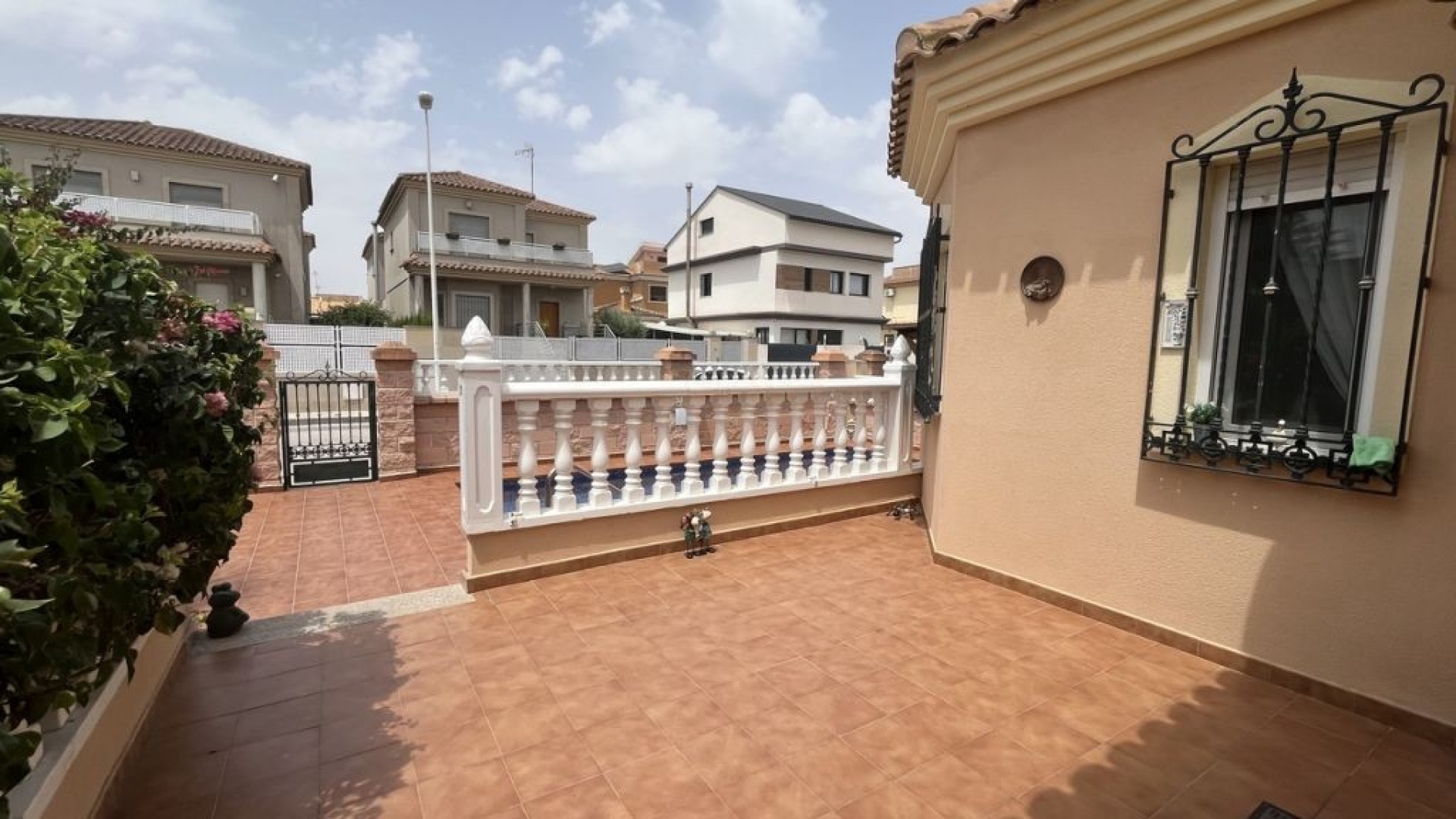 Revente - Vila - Almoradi