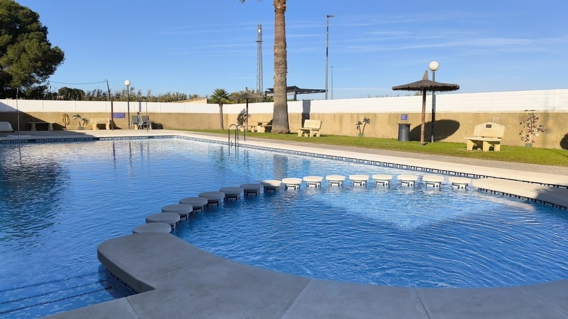 Revente - Villa - Algorfa - Montebello