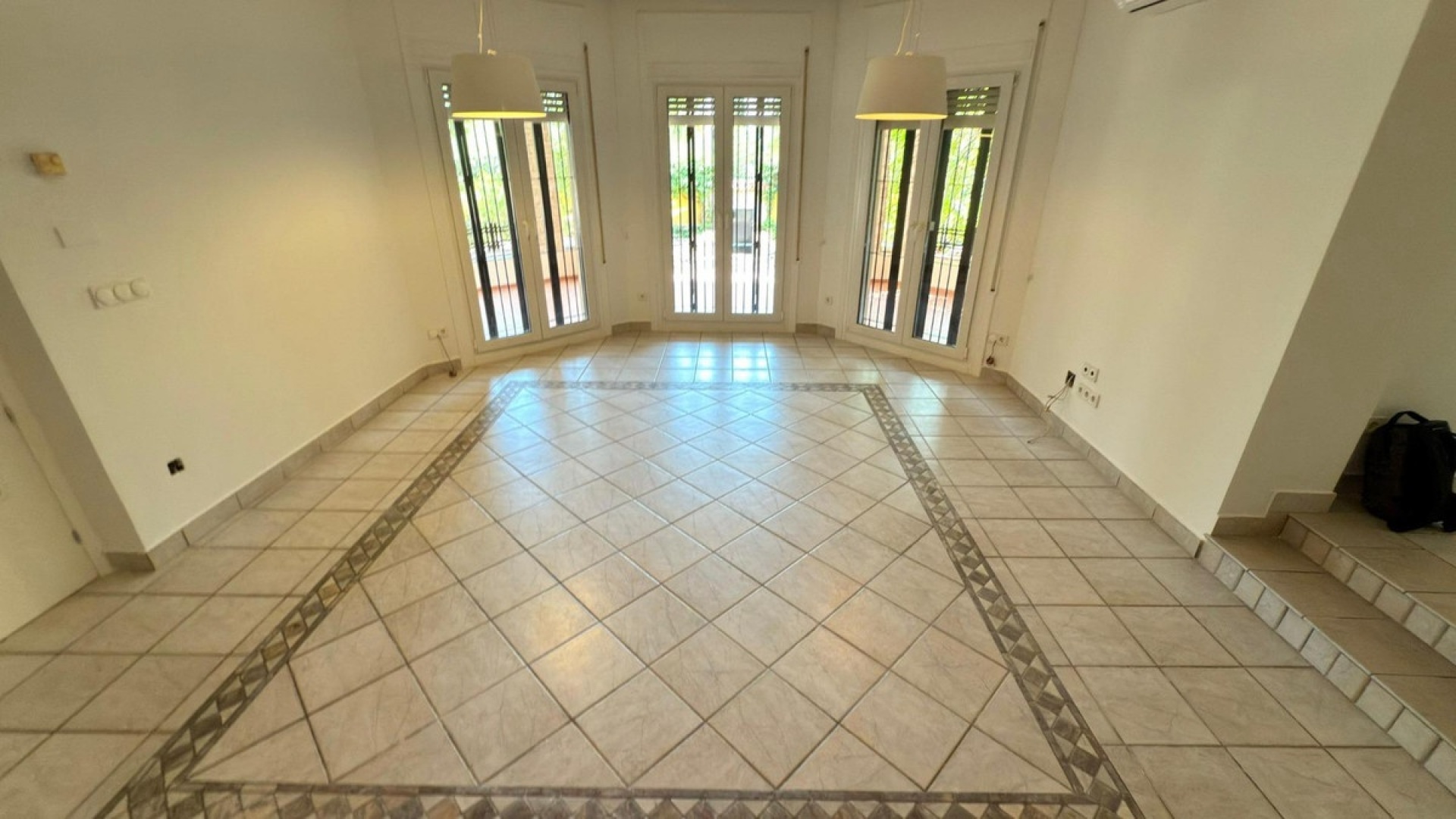 Revente - Villa - Alicante - Alicante Centro