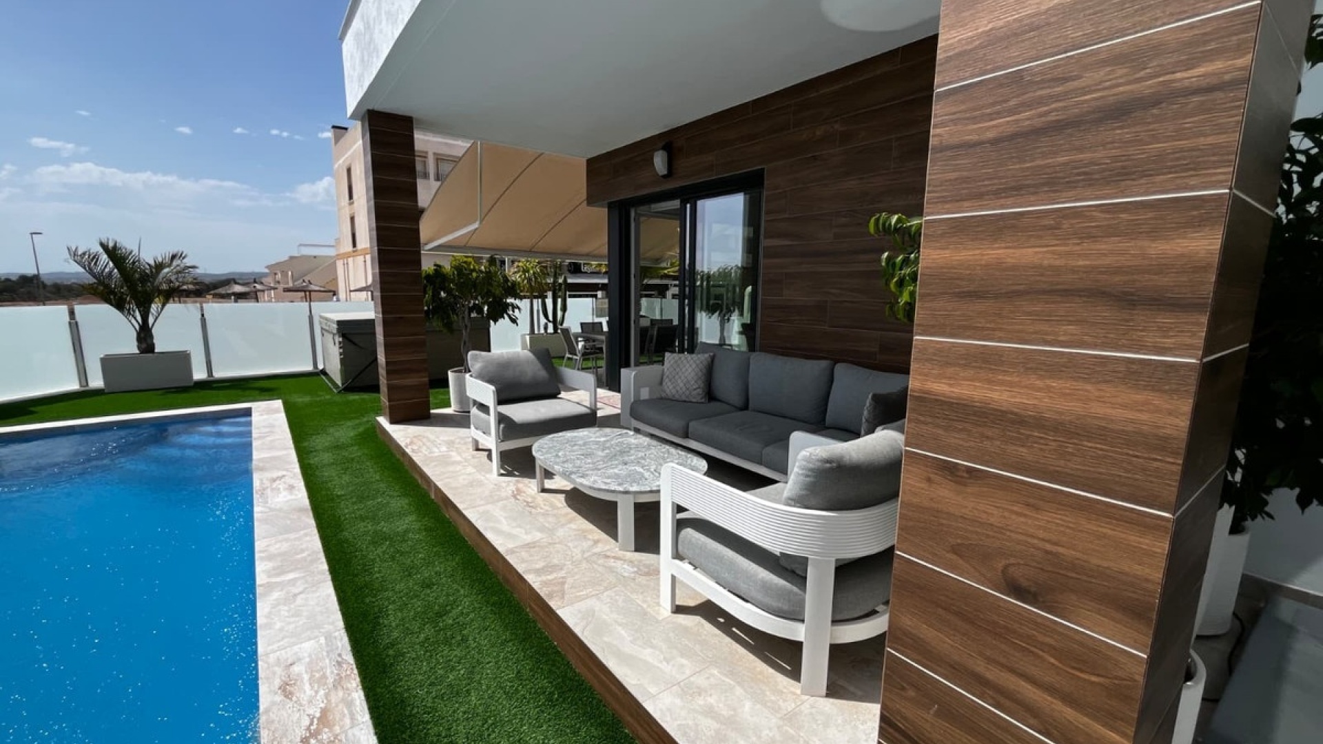 Revente - Villa - Benidorm - Urb Entre Naranjos