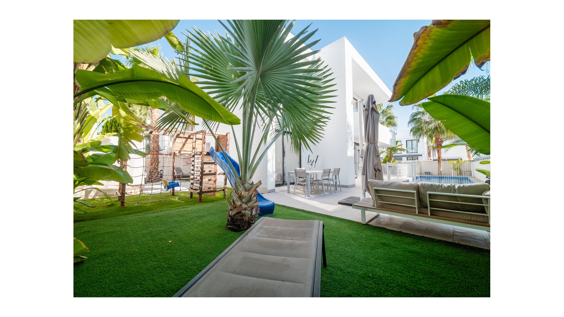 Revente - Villa - Ciudad Quesada - Pueblo Bravo