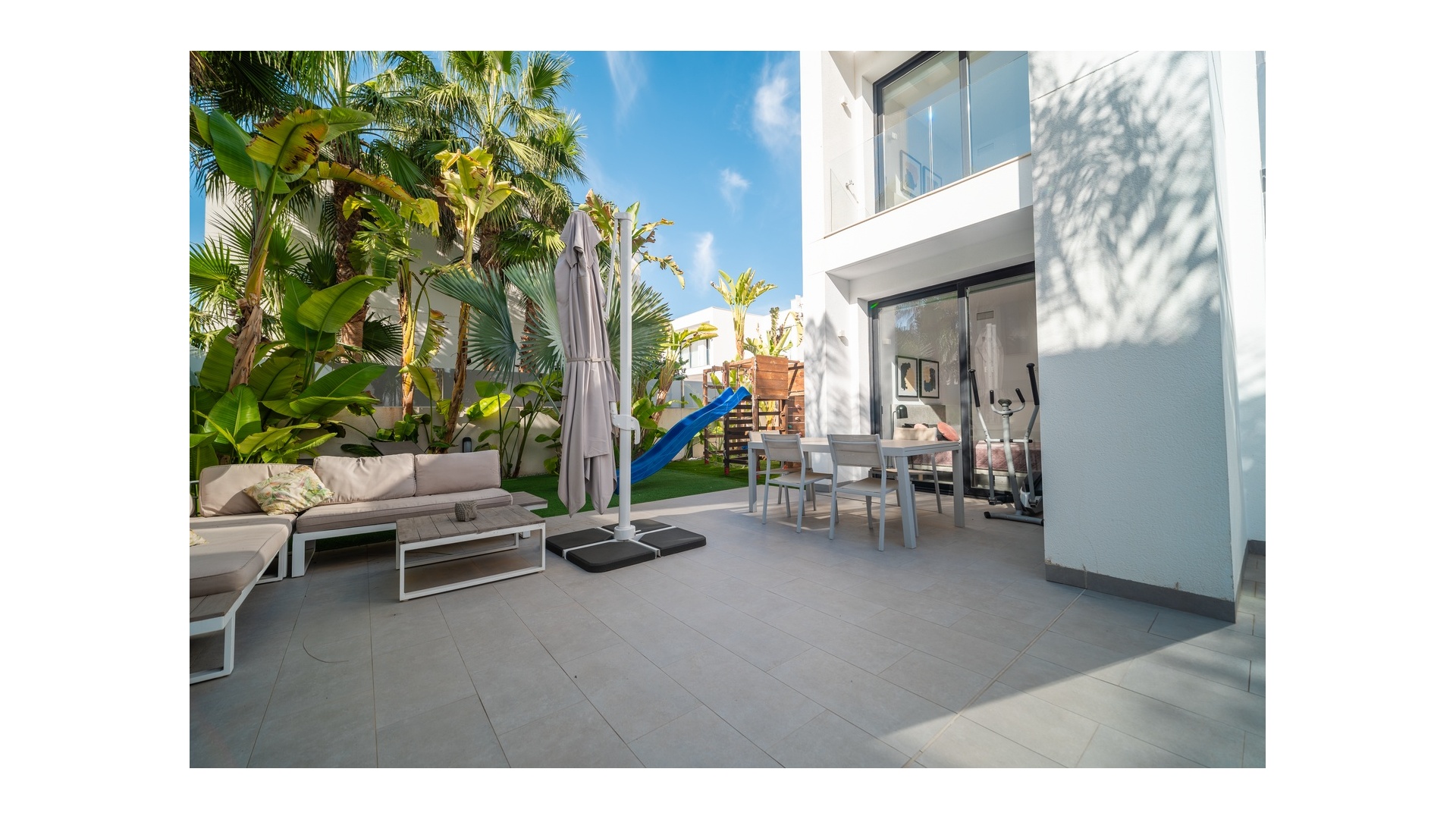 Revente - Villa - Ciudad Quesada - Pueblo Bravo