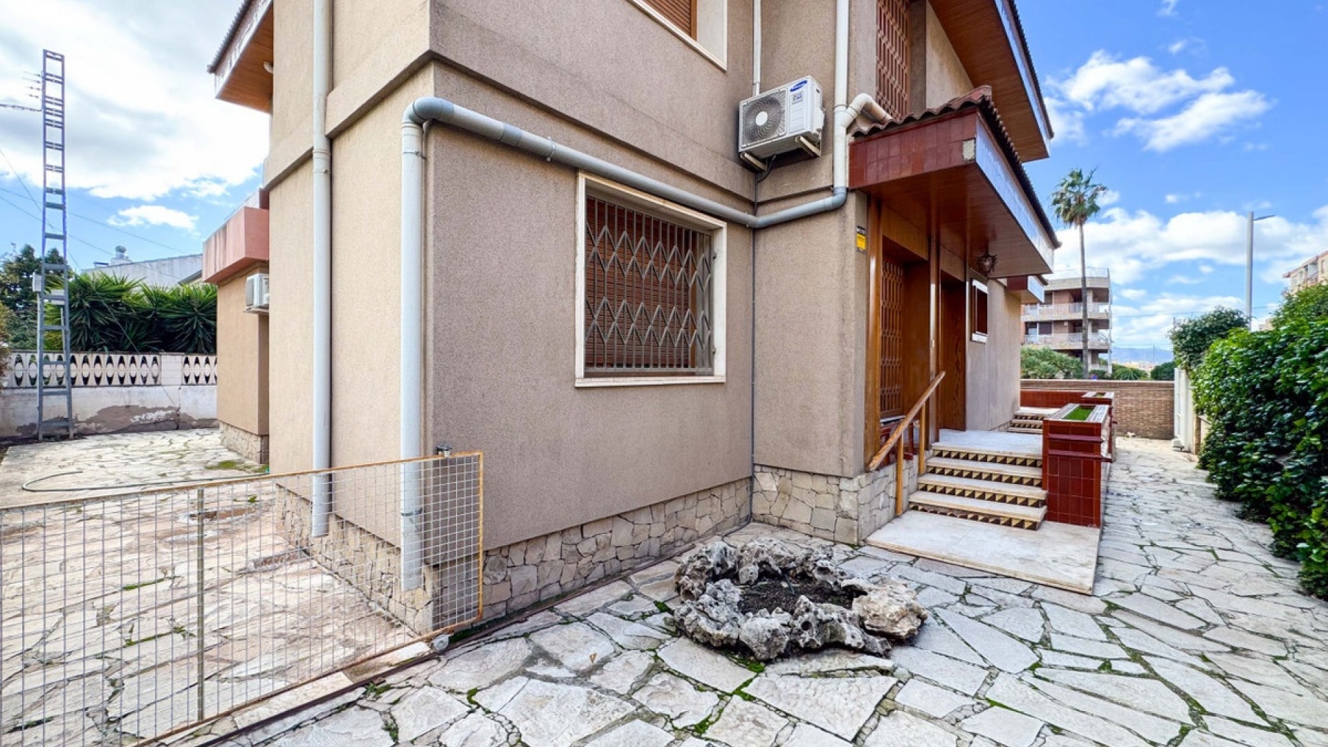 Revente - Villa - Elda - Elda Centro